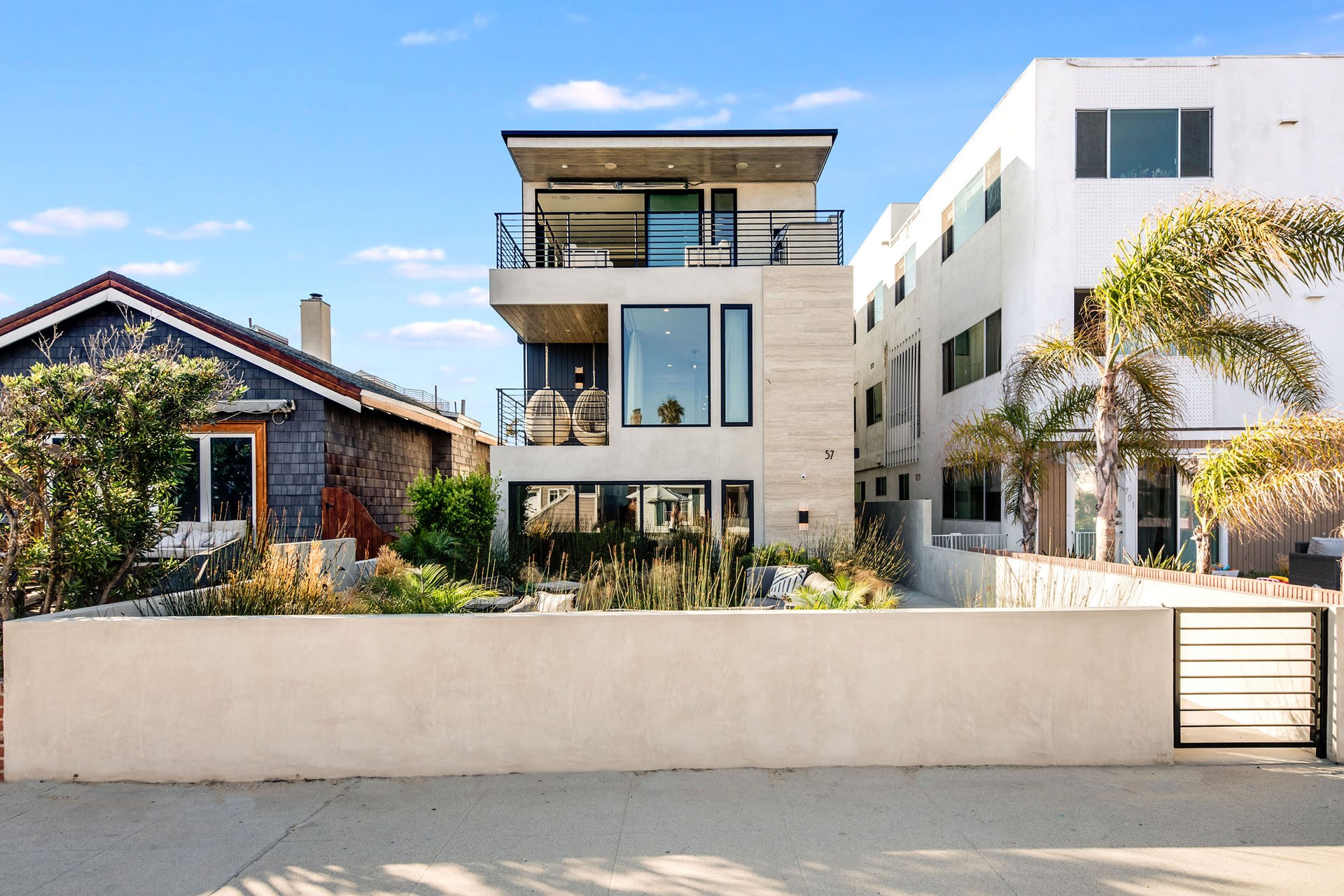 Hermosa Beach Walk Street