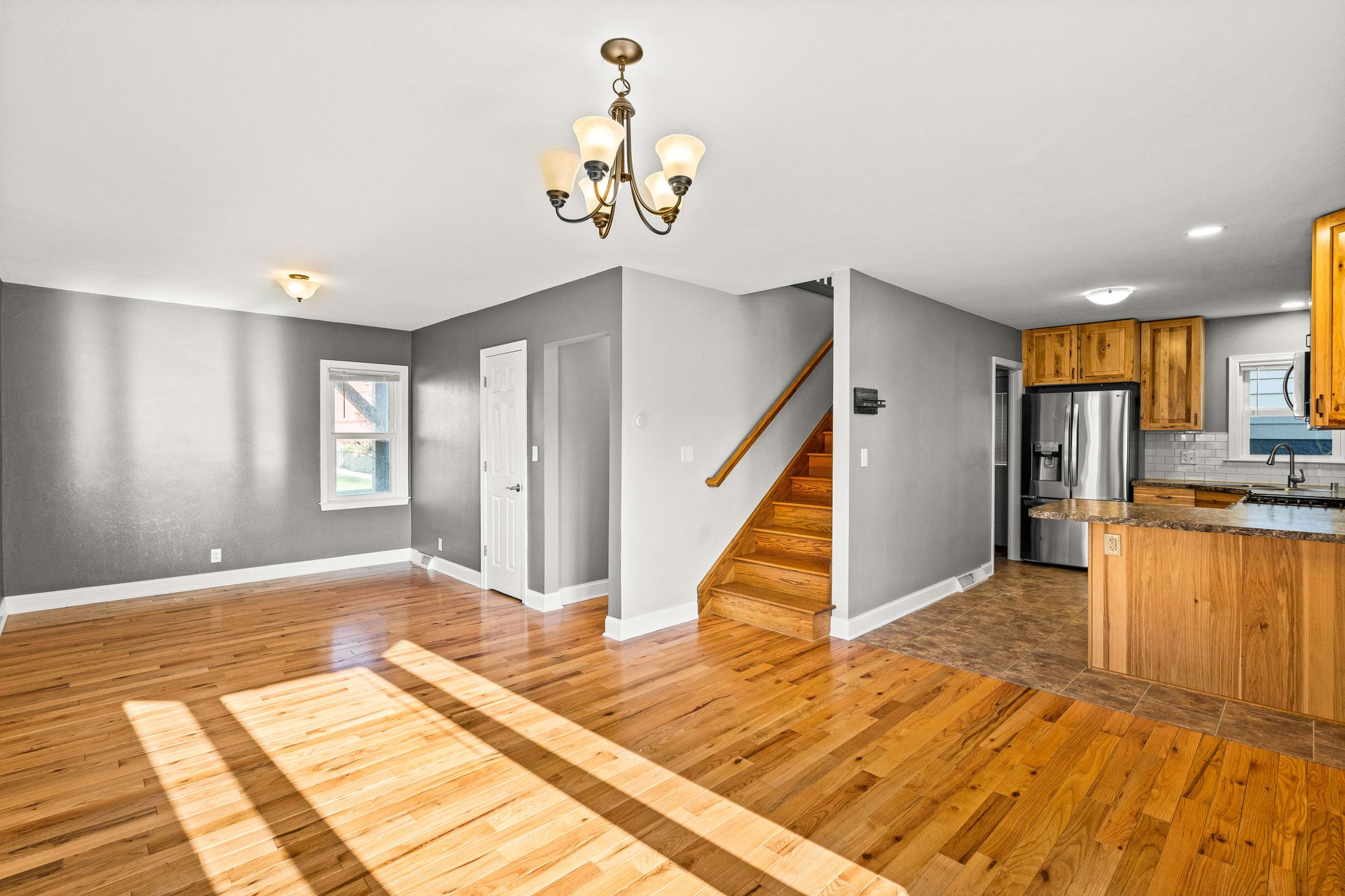 Renovated Bay View Colonial