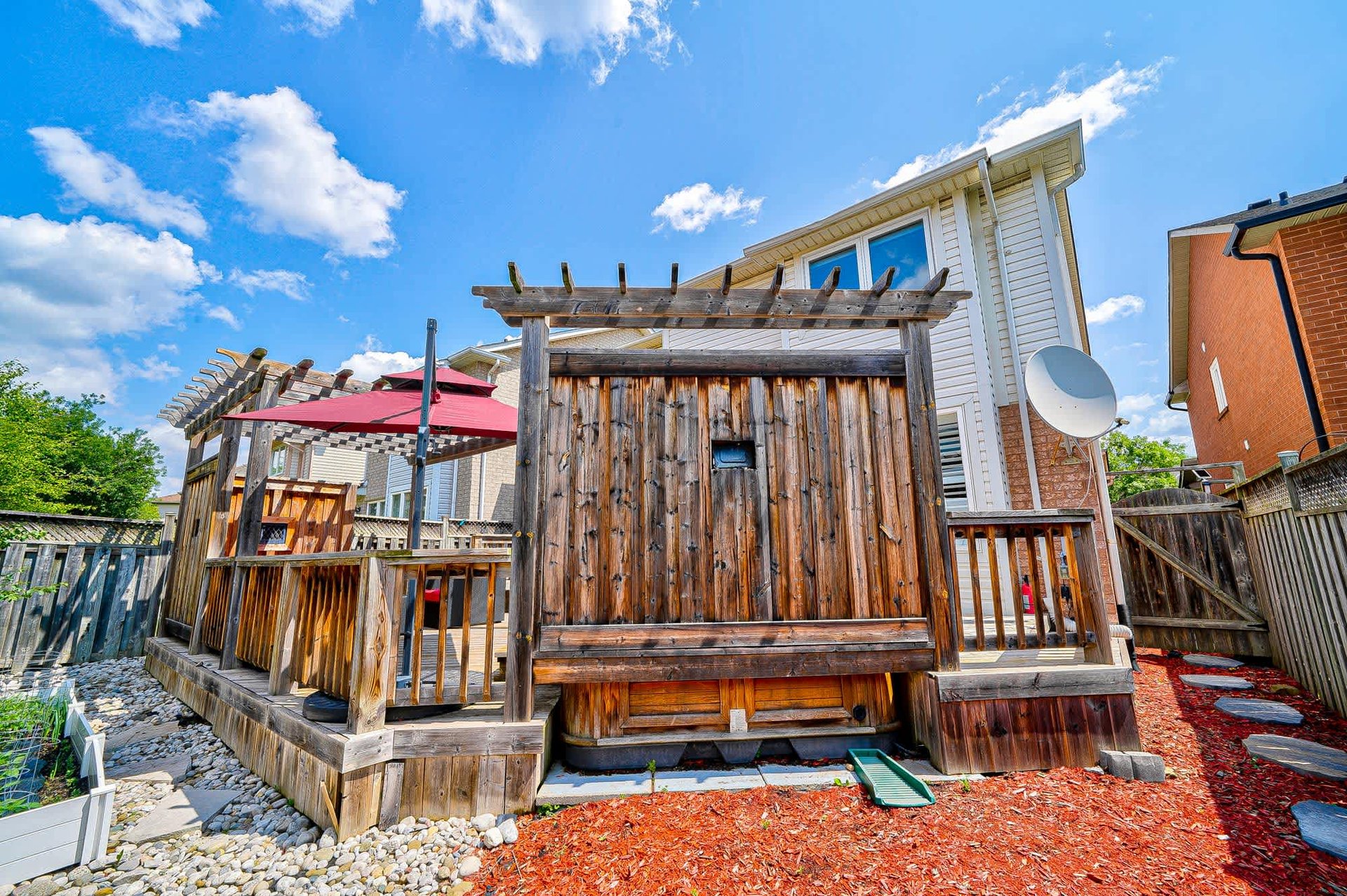 2374 Pathfinder Dr