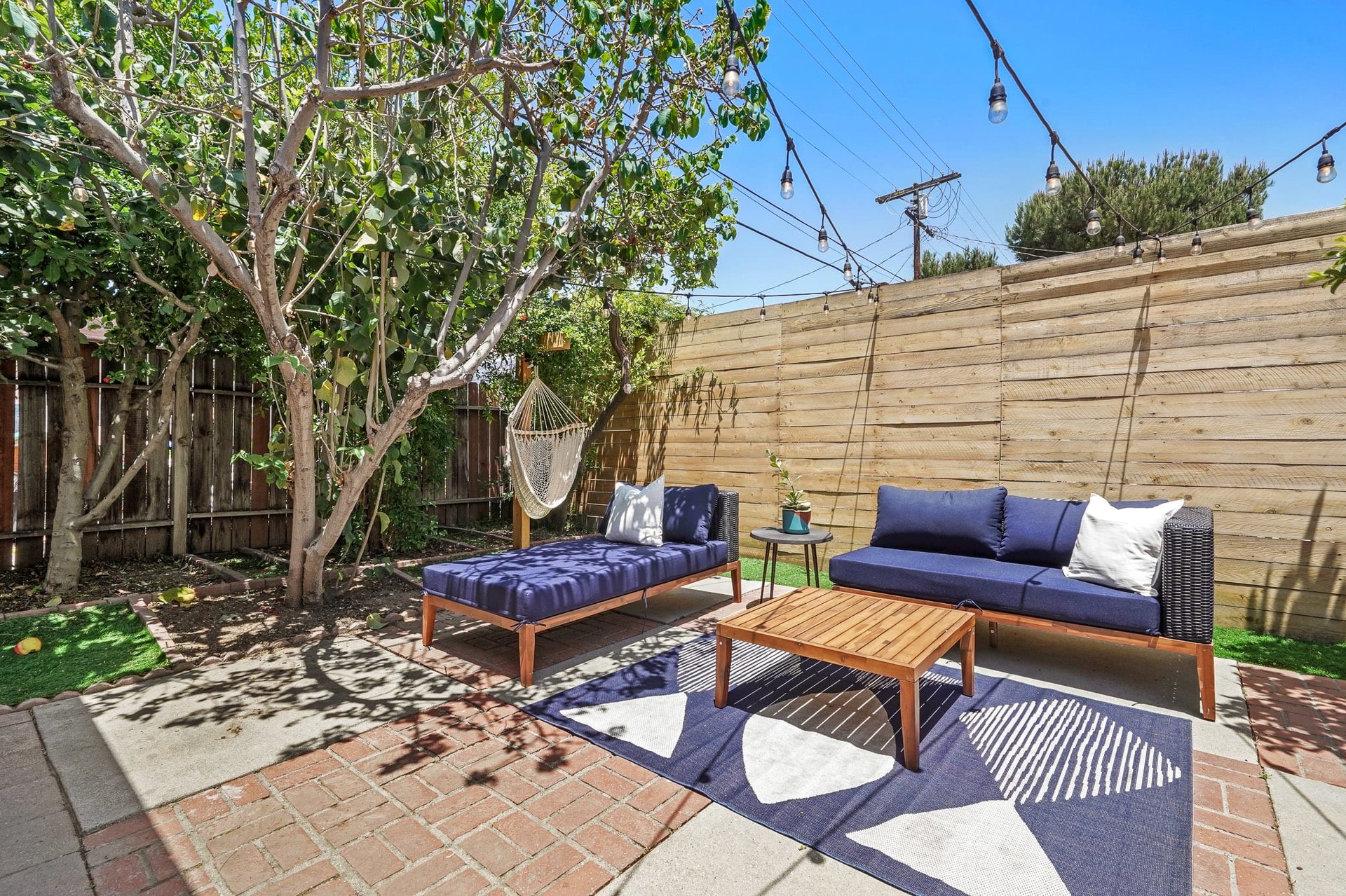 Rare Newer Renovated Duplex (2 on a Lot) in Mid-City