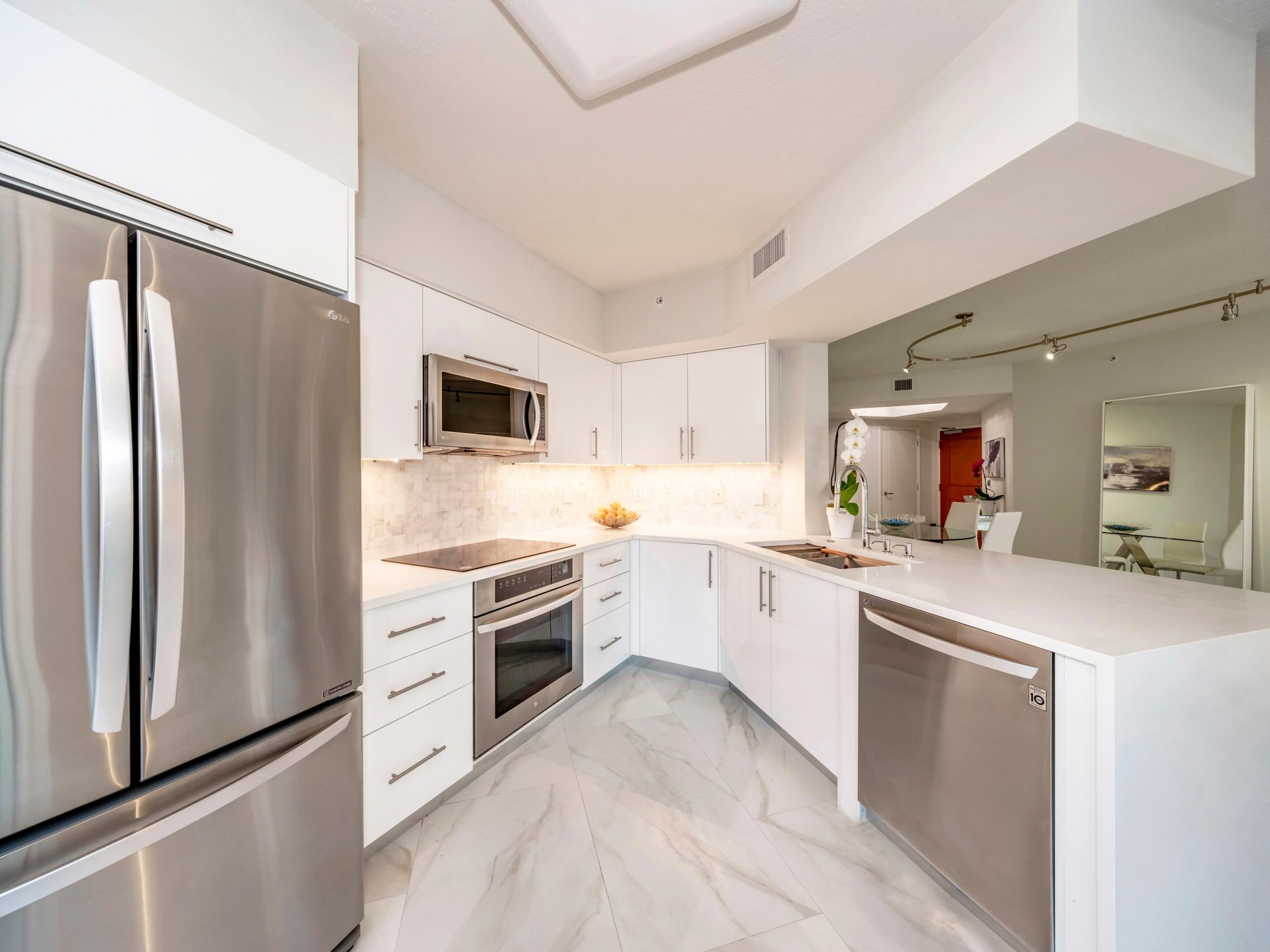 347 N New River Dr Unit: 1904