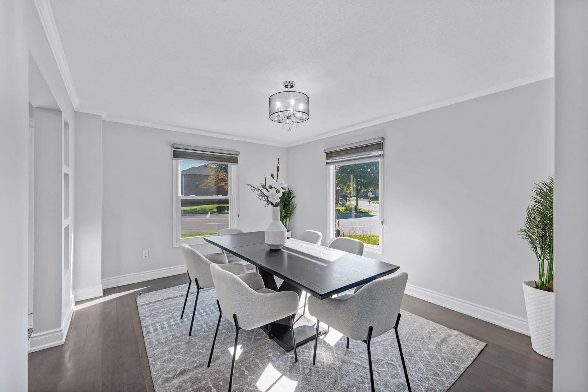 3821 Trelawny Circ