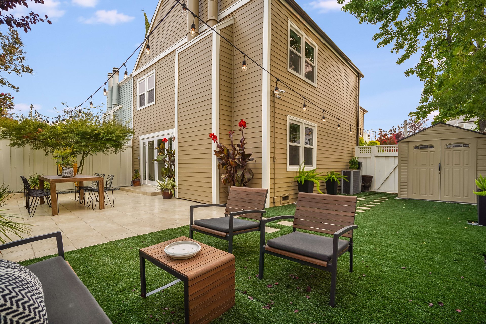 16979 Roberts Road #8