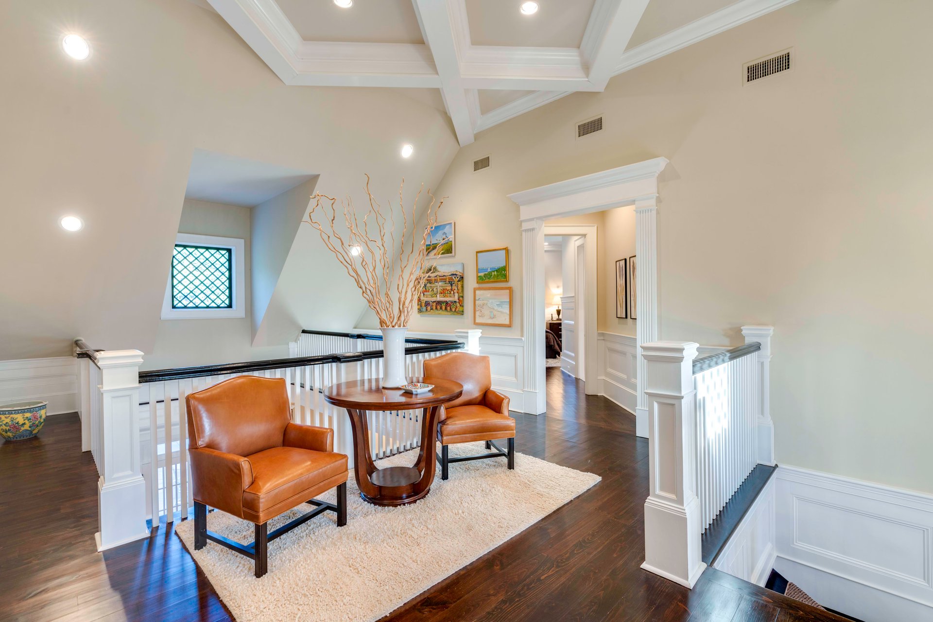 Furnished Designer Luxury Cottage in a Historic Waterfront Neighborhood
