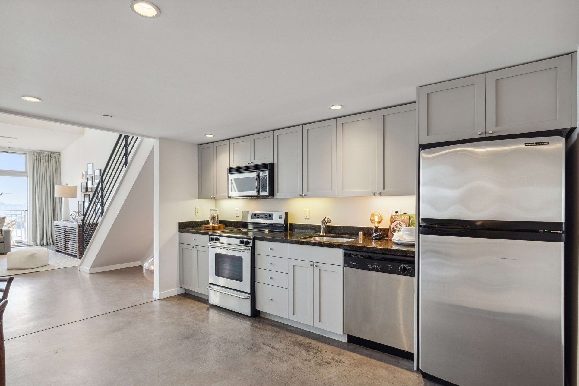The Quintessential Urban Dogpatch Residence