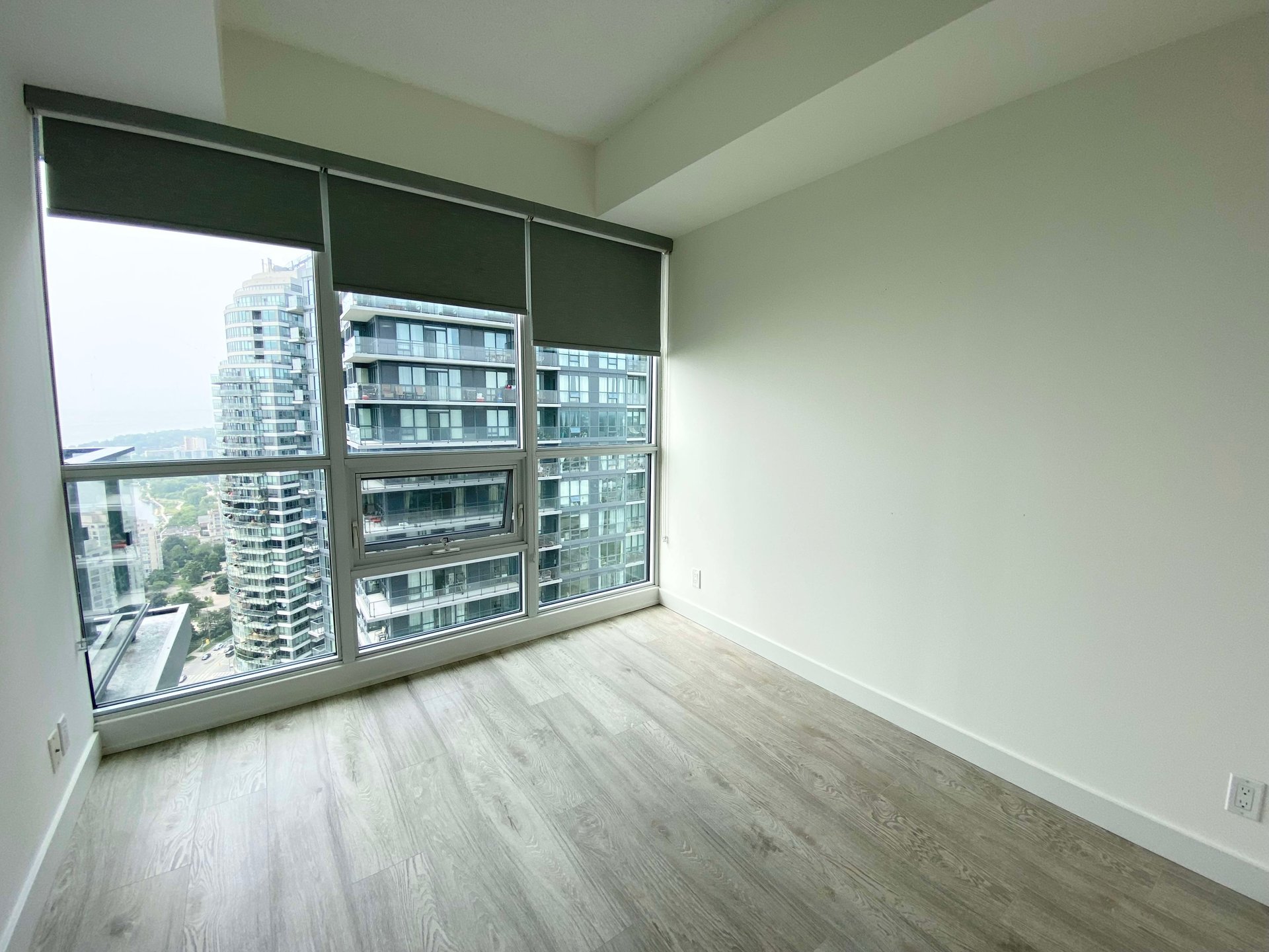 2200 Lake Shore Blvd W, Unit 4103