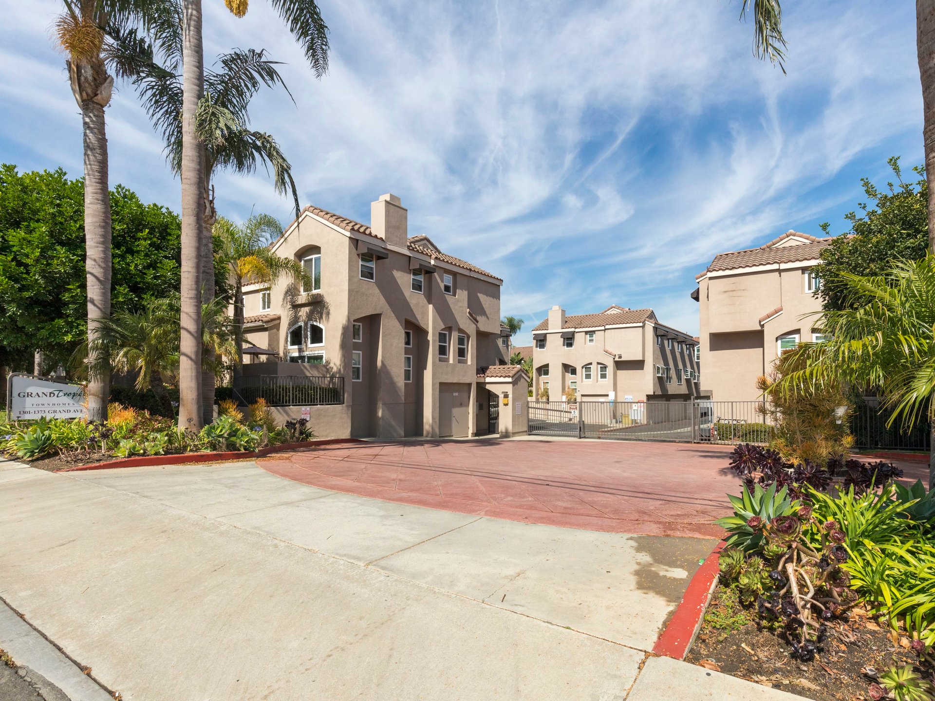 1345 E Grand Avenue Unit: D