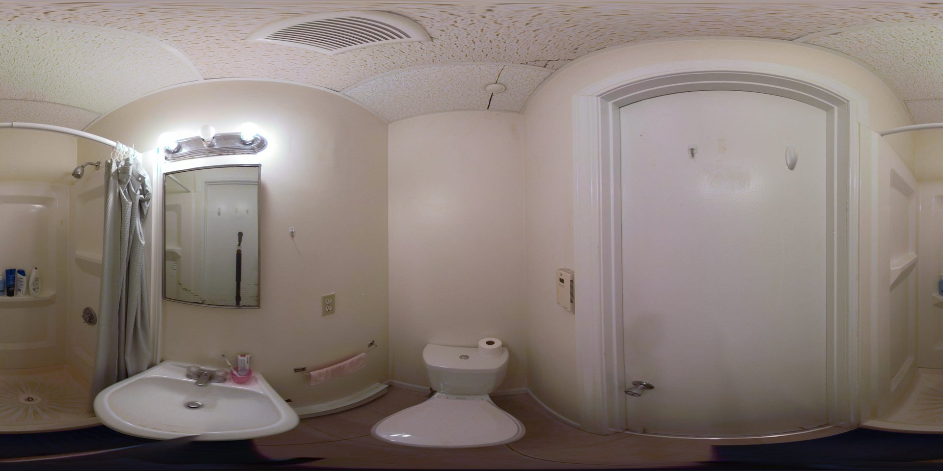 302 Newbury St # 4