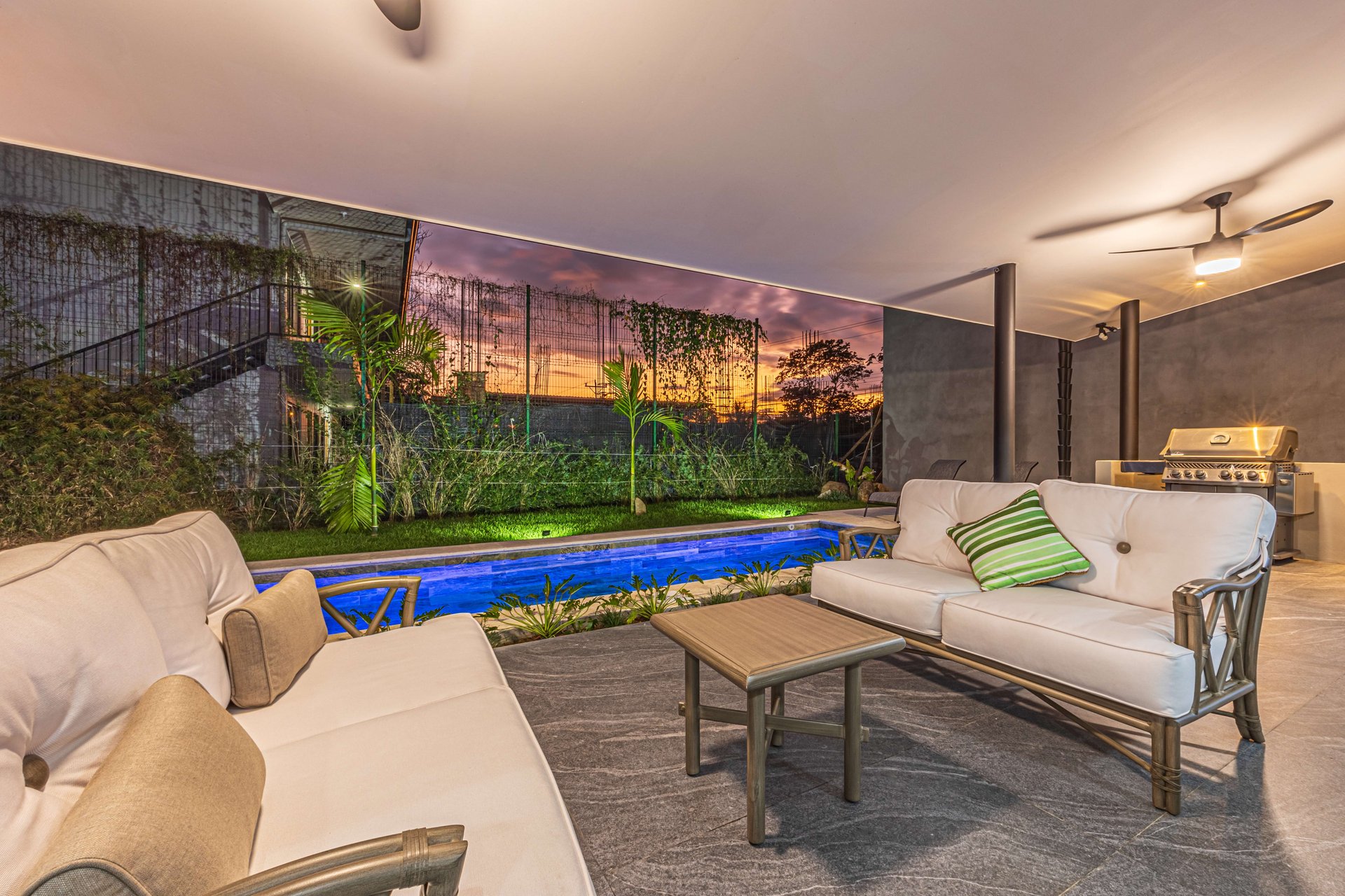 Stylish 3 bed, 3 bath Brand New  Villa in Uvita. 