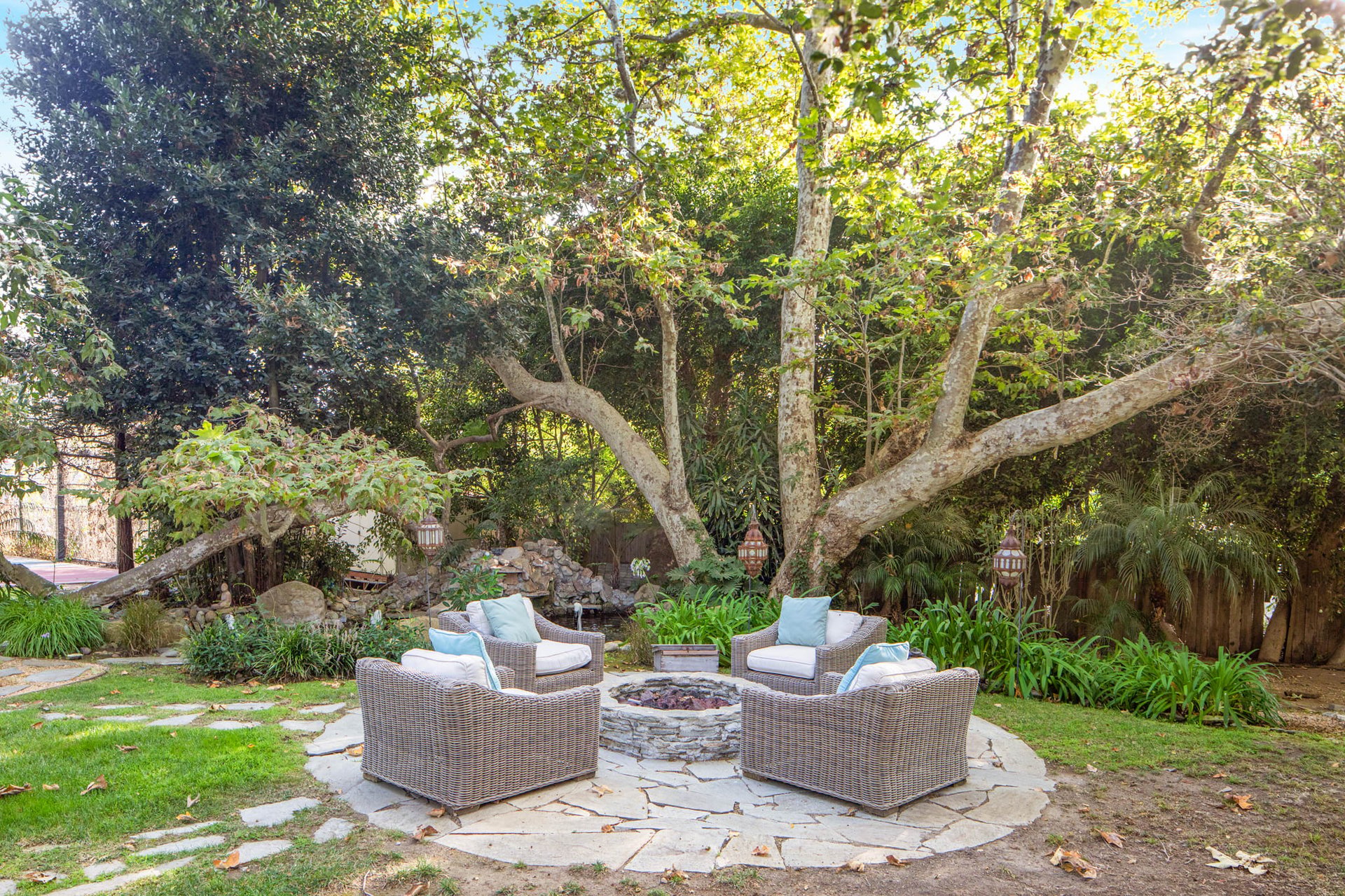 6465 Bonsall Dr
