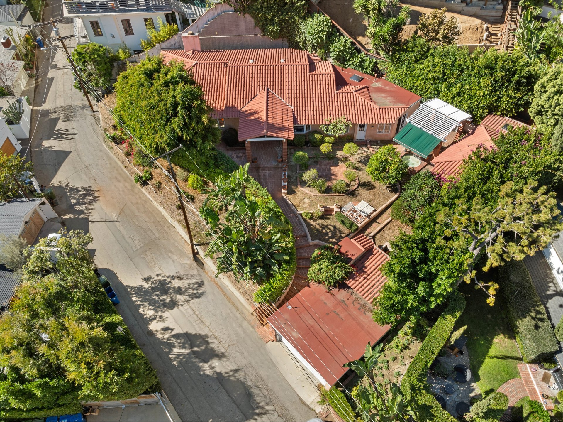 8819 Evanview Dr, Sunset Plaza