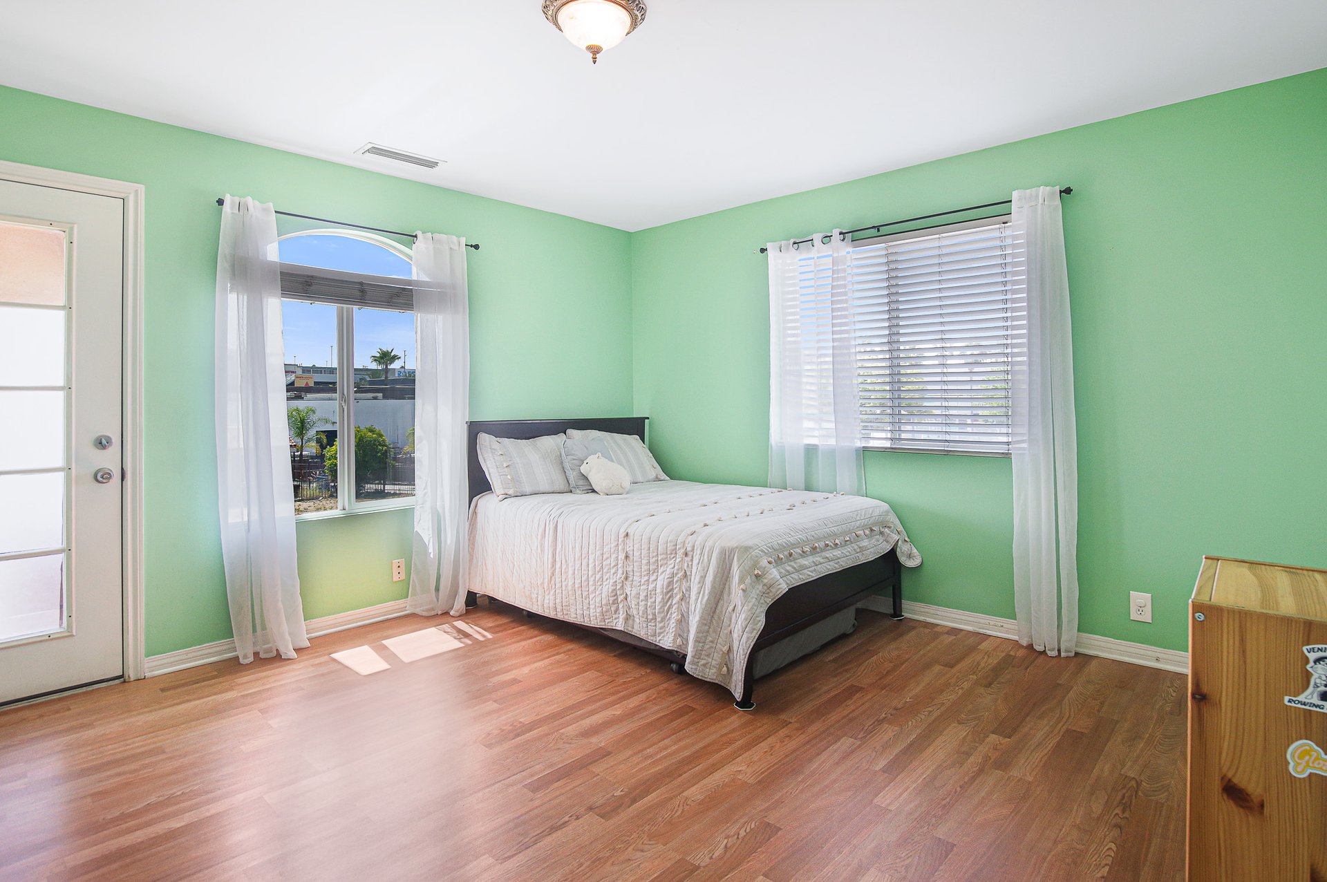 Turnkey Duplex in Longwood Highlands - Both Vacant!