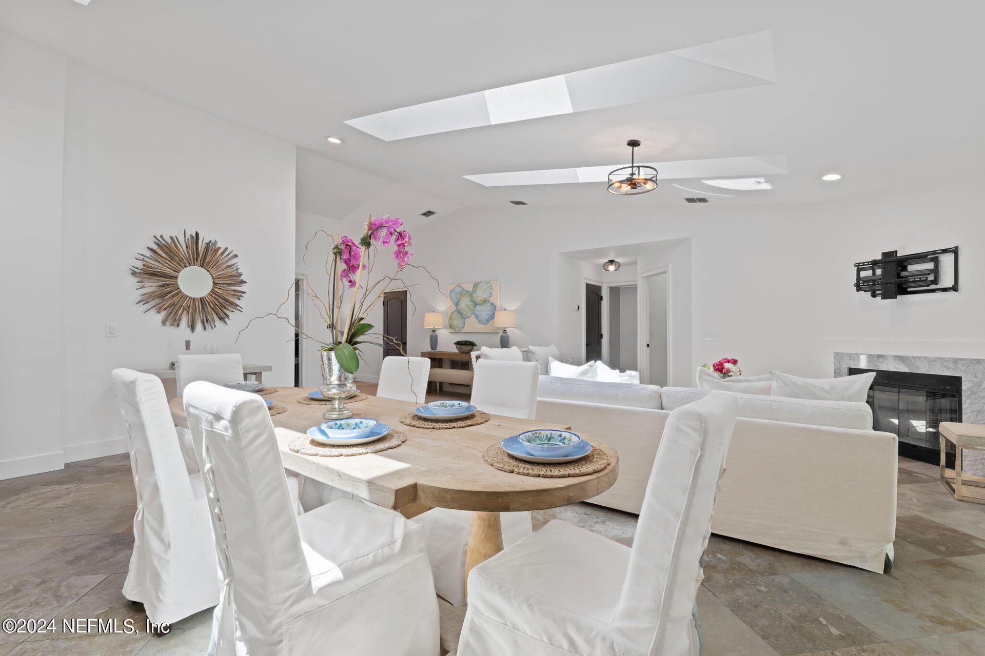 315 PHEASANT Run
