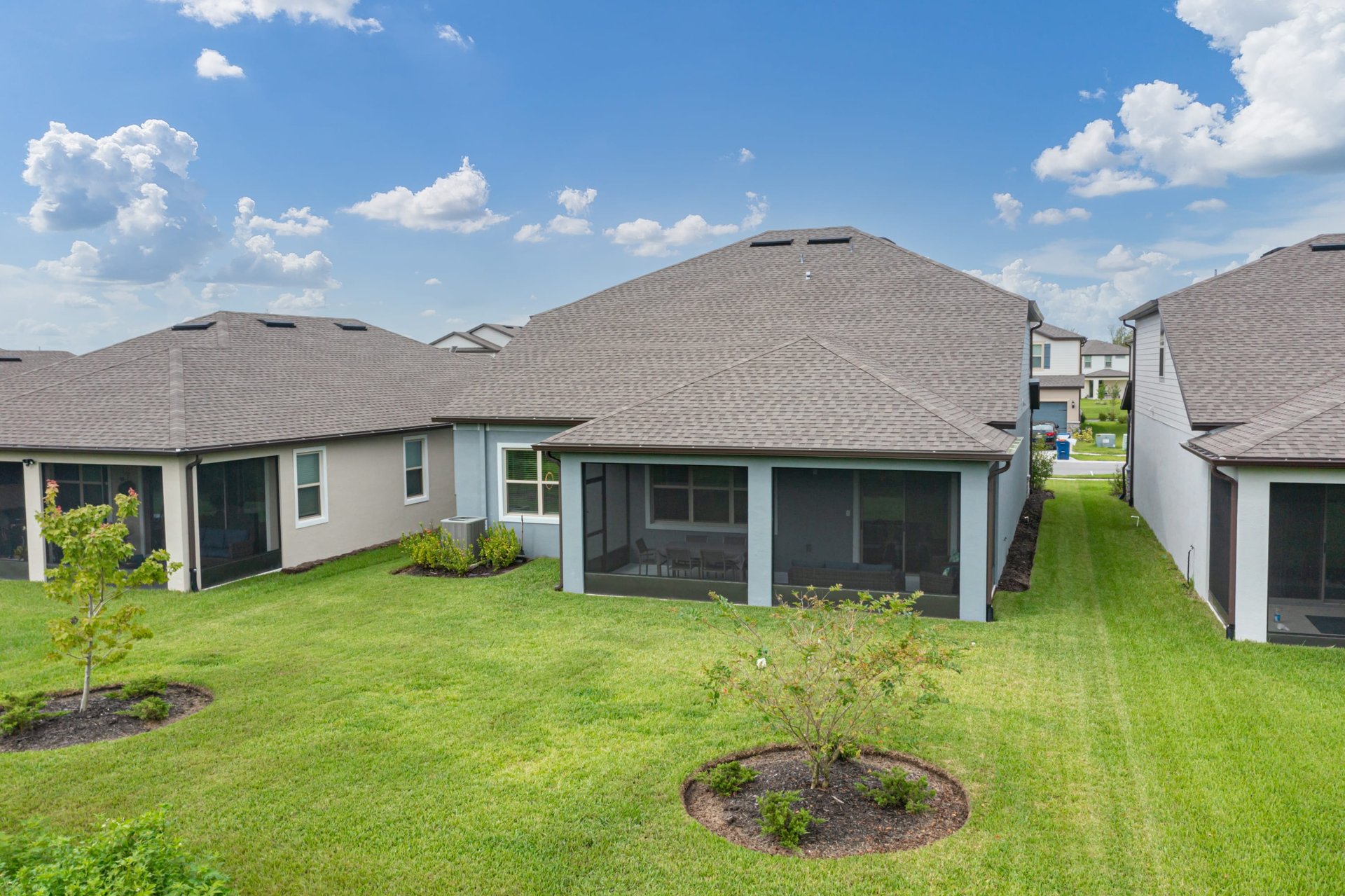 7604 POOL COMPASS LOOP 