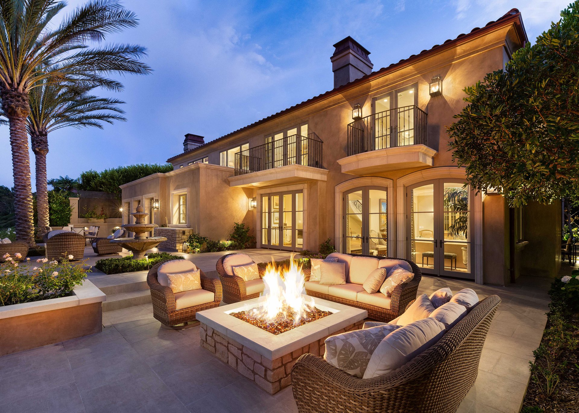 18 Canyon Fairway Dr
