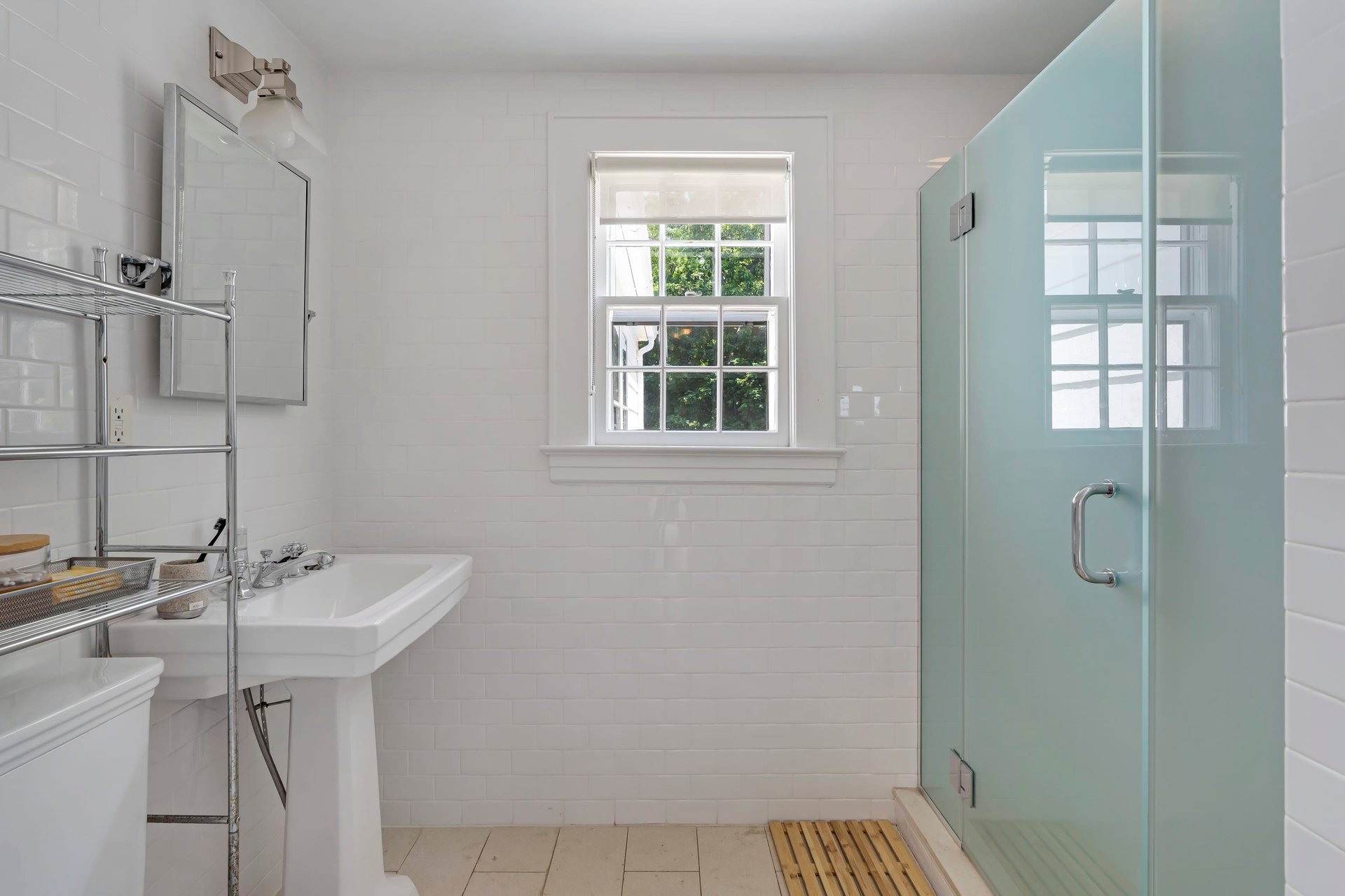 Crescent Beach Waterfront Stunner in Shelter Island