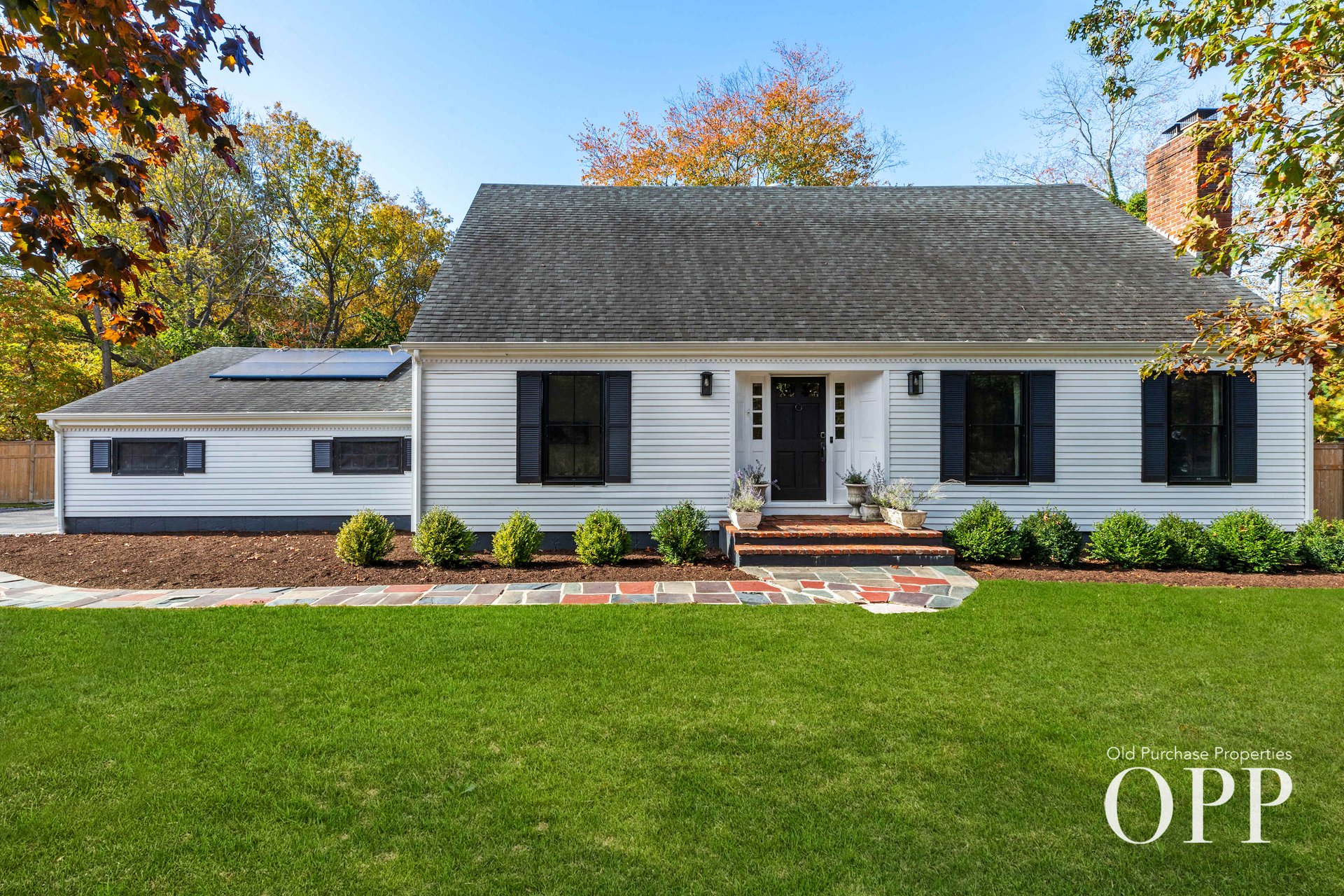 1 +|- ACRE PROPERTY IN SECLUDED LOCATION