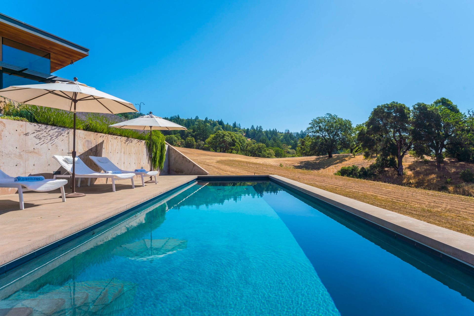 Modern Anderson Valley Enclave
