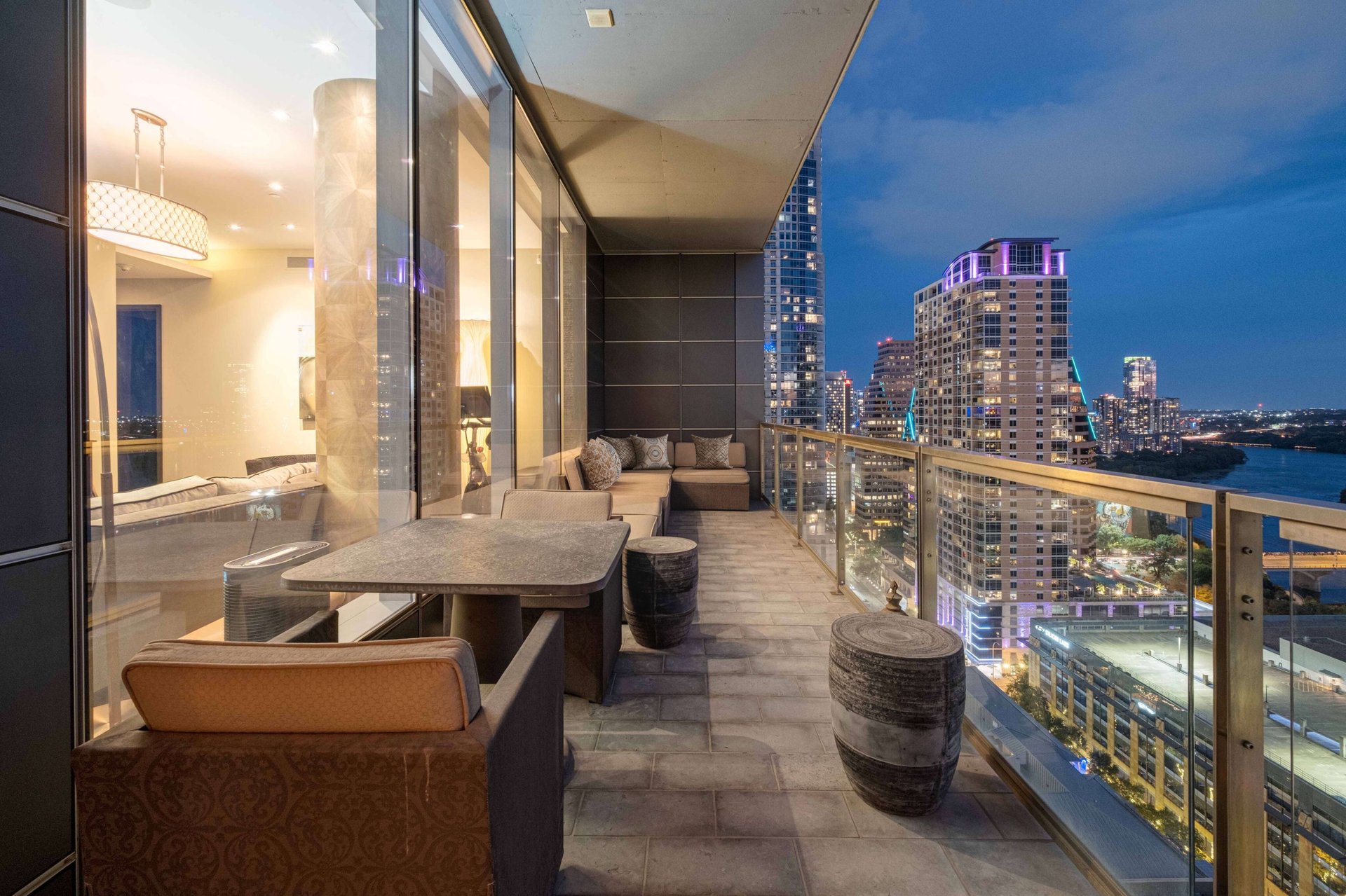 210 Lavaca St. #2201