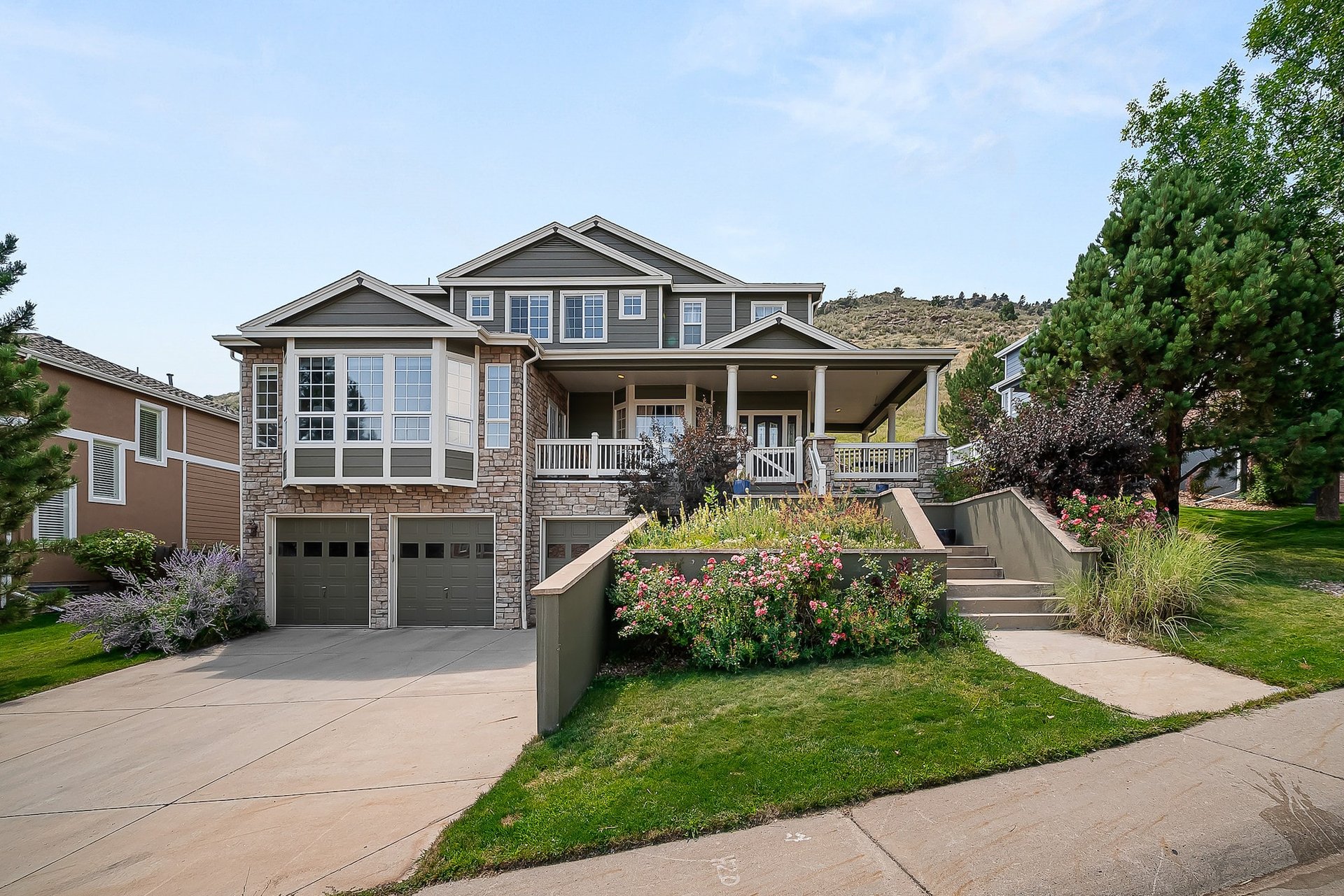 376 Mesa View Way