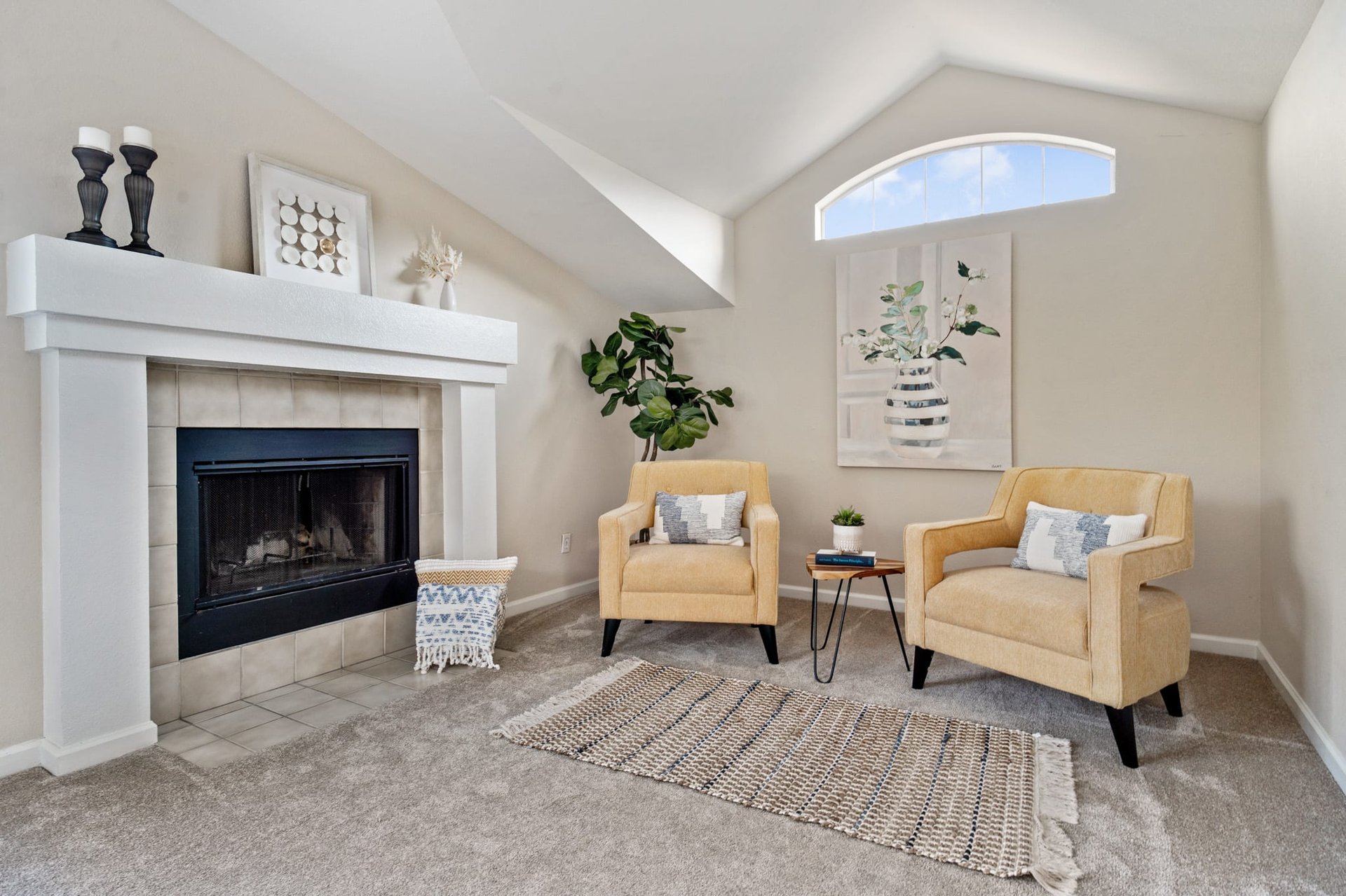 182 Windsor Dr