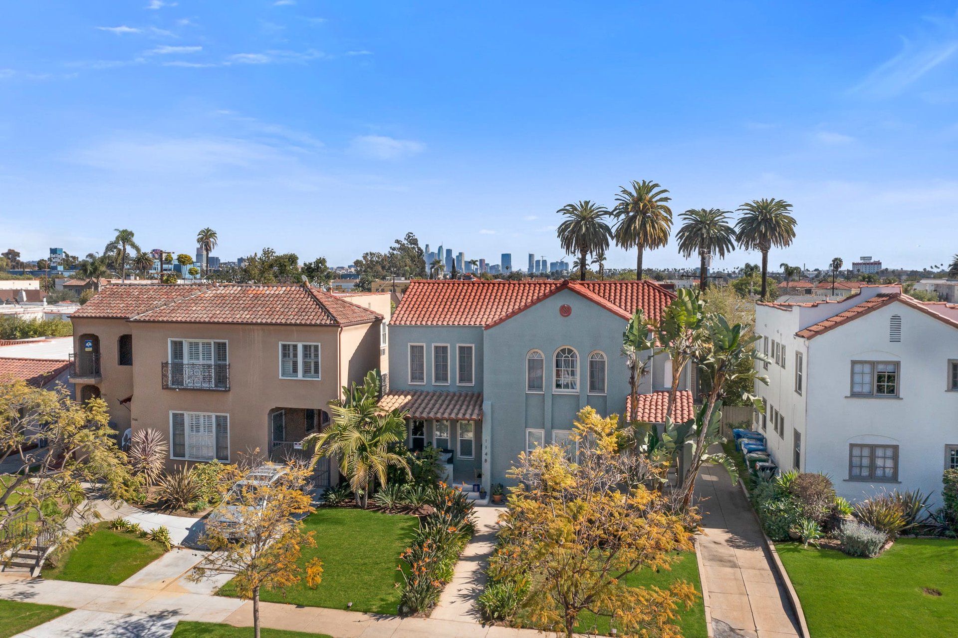 Exquisitely Remodeled Trophy Duplex in Longwood Highlands