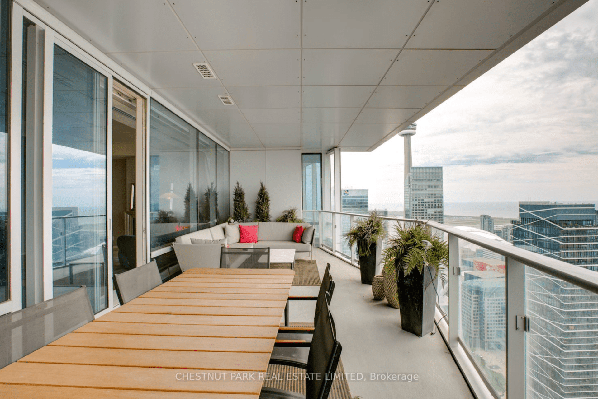 Suite 5302- 180 University Avenue