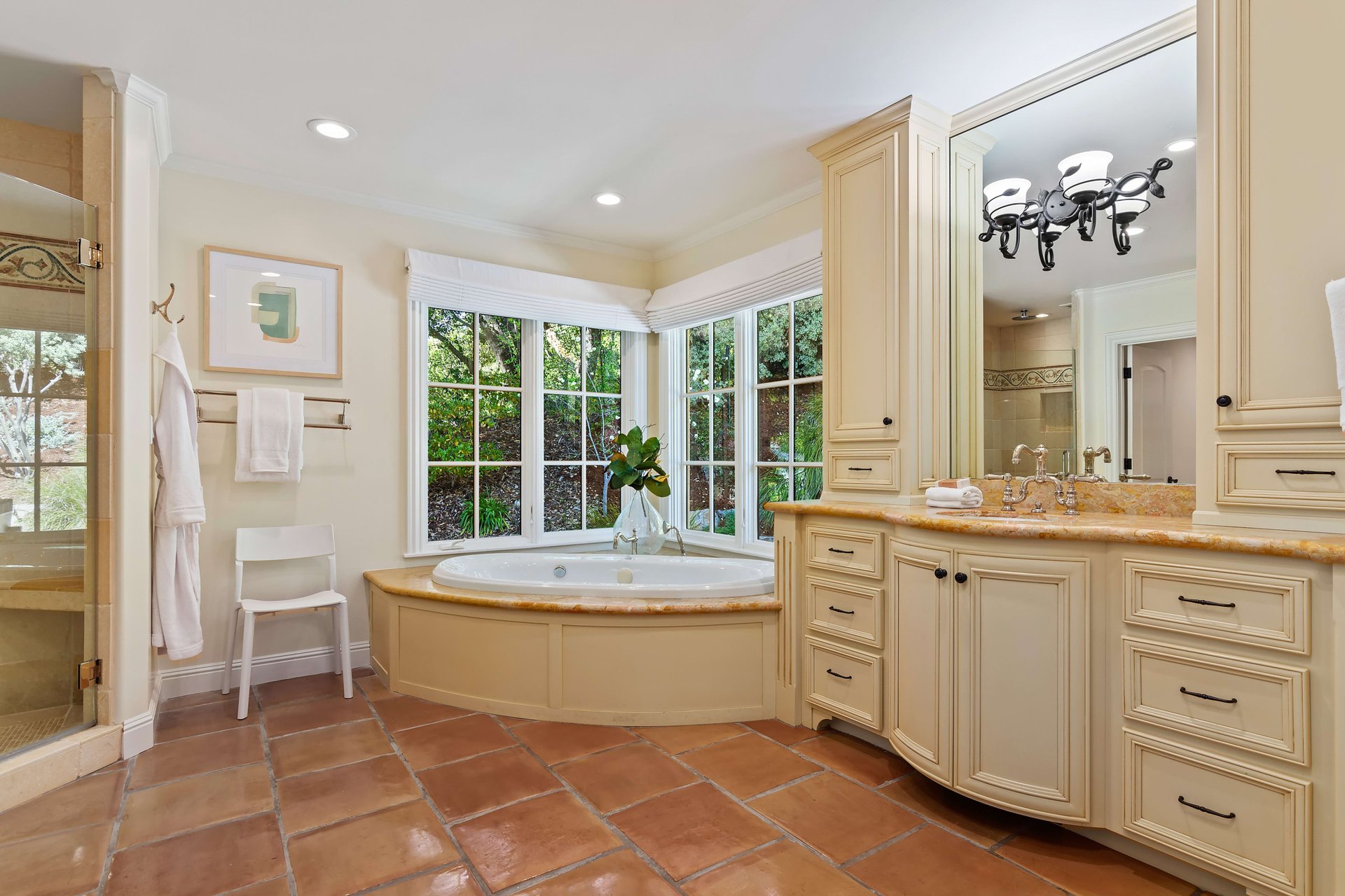 212 Camino Sobrante