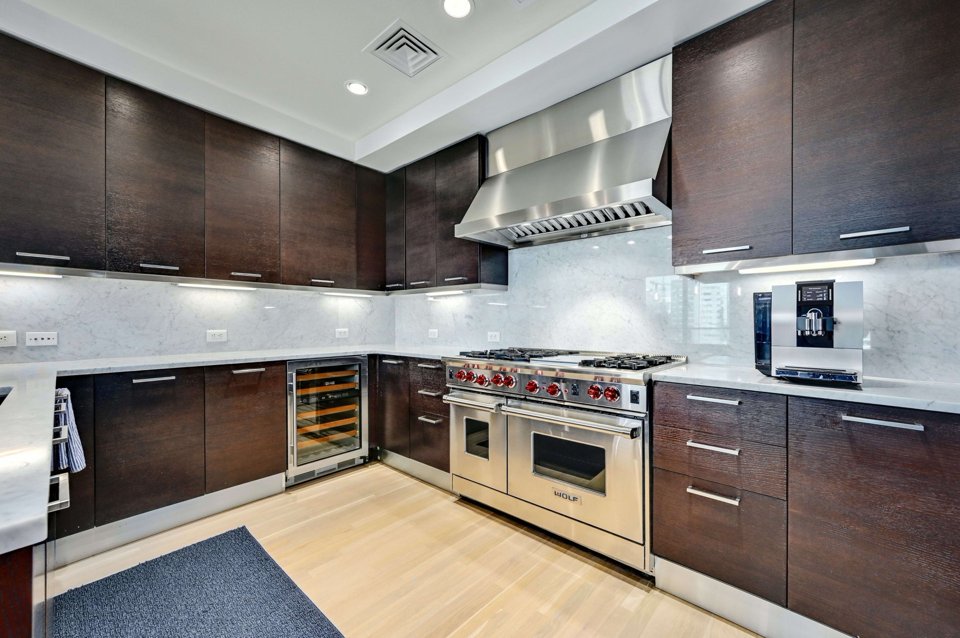 200 Congress Ave Unit: 12AC