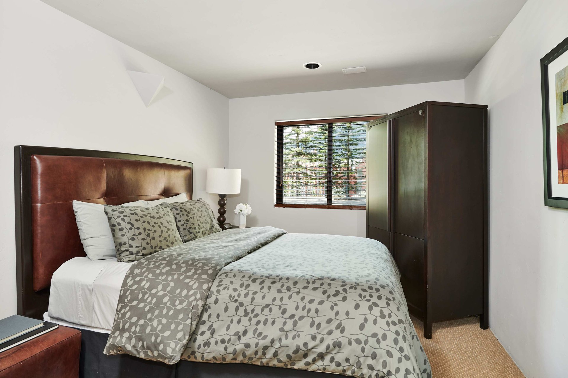 Classic Townhome close to the Silver Queen Gondola  