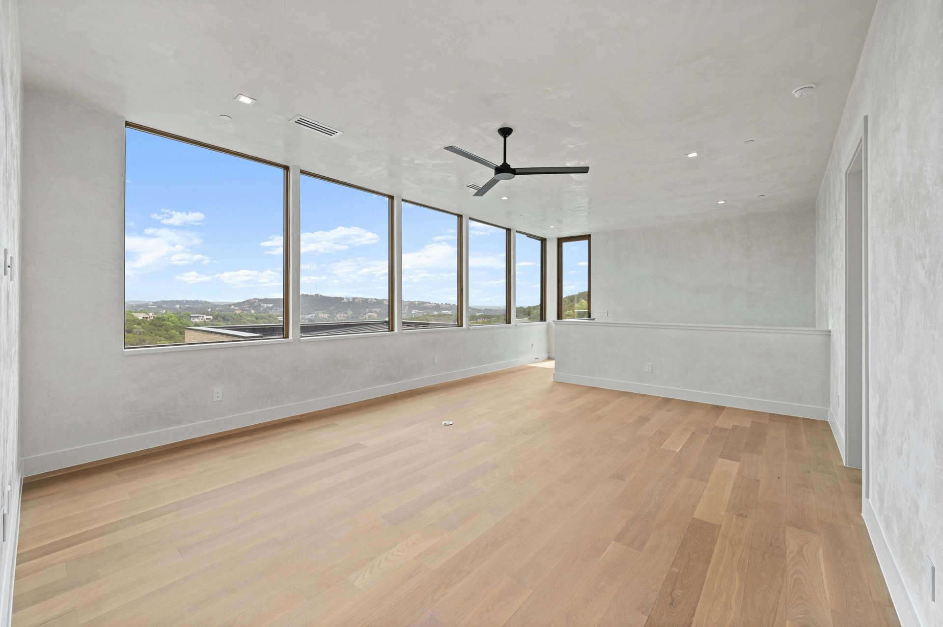2 Valbella Drive