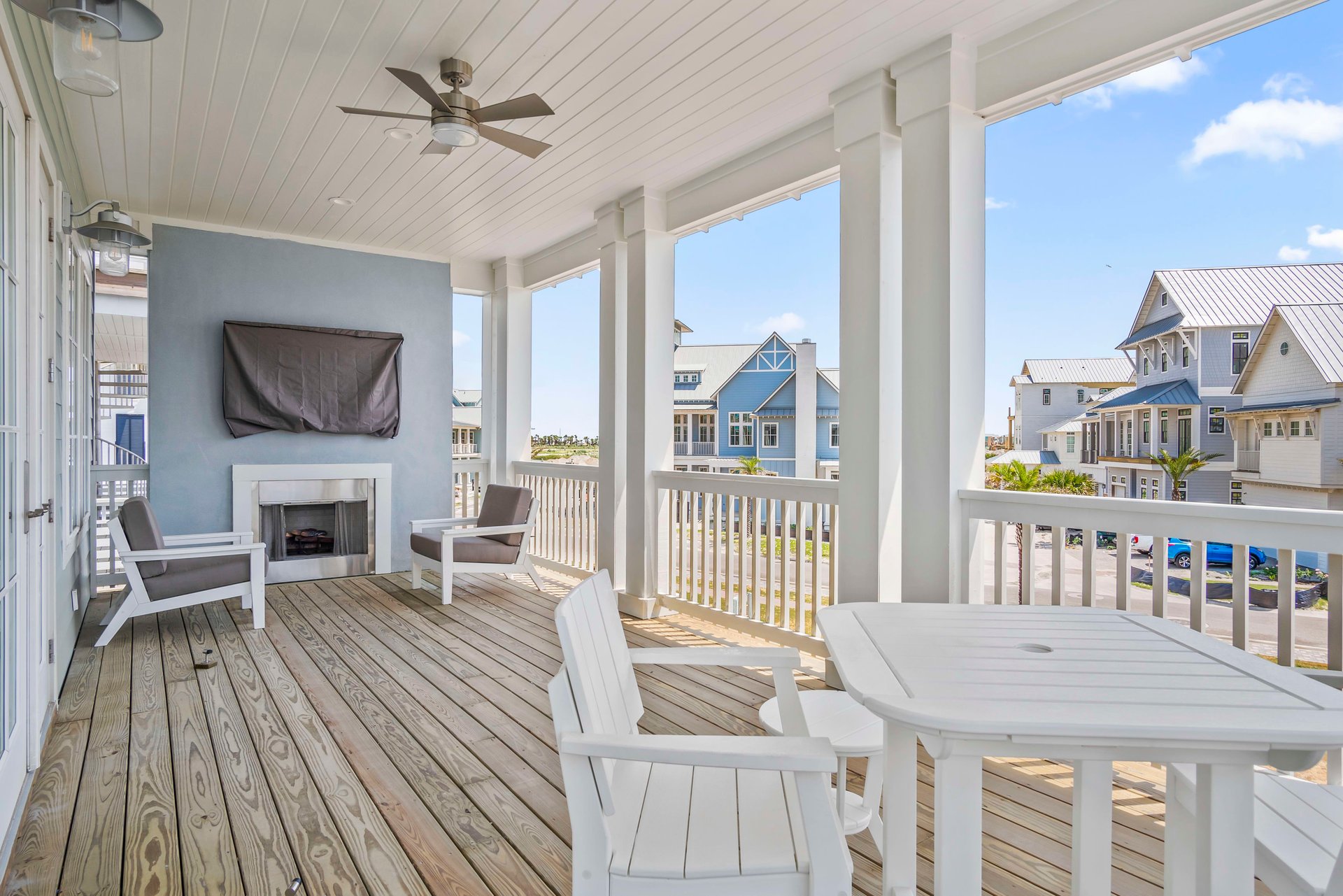 227 Laughter Lane, Port Aransas, TX 78373