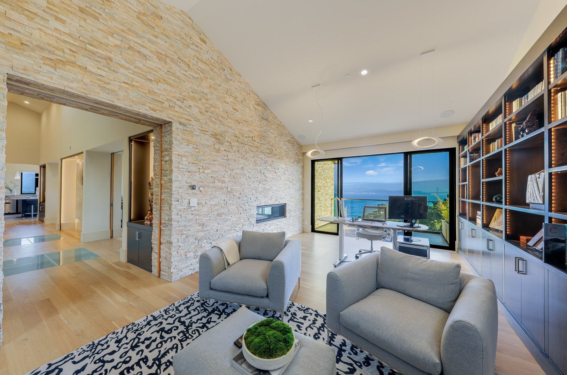 State of the Art Contemporary Retreat with World Class Views
