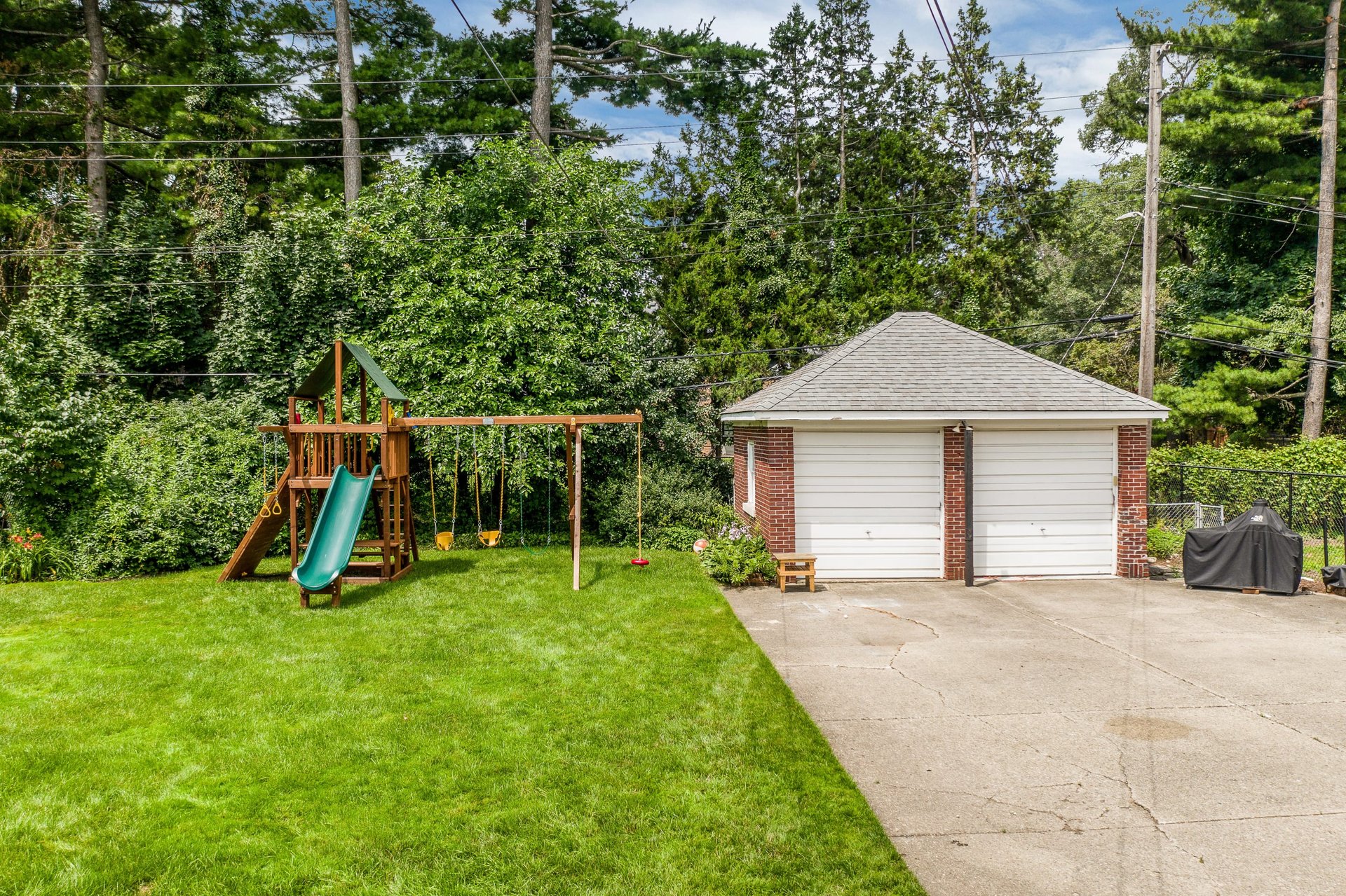 19361 Strathcona Drive
