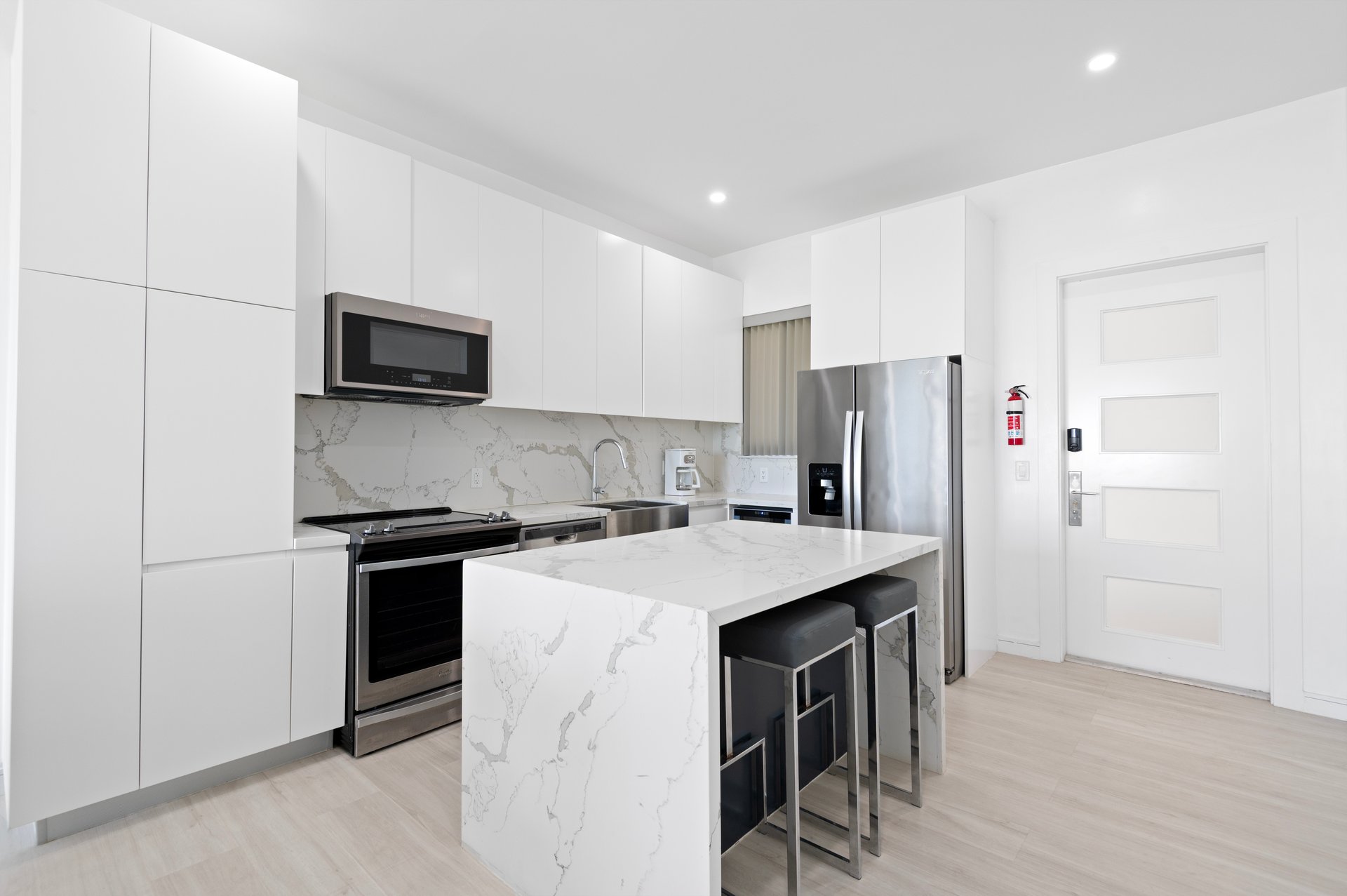 Unit 19, Miramar Coastal Residence