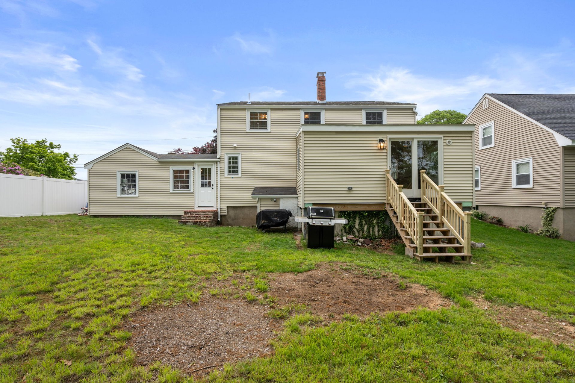 83 Shawmut St