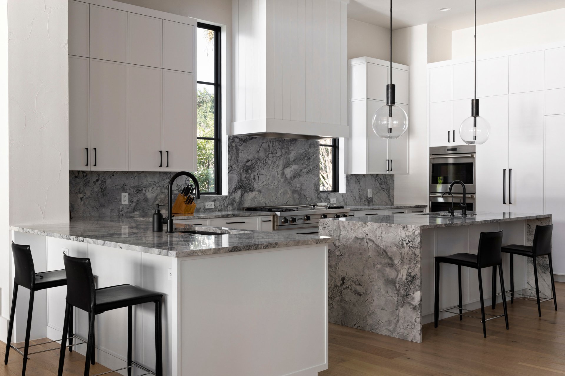 4211 Watersedge Cove