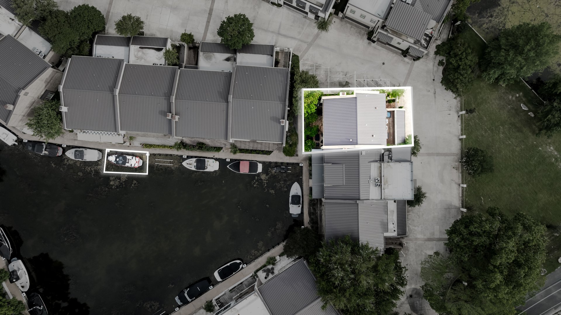 2433 Westlake Drive