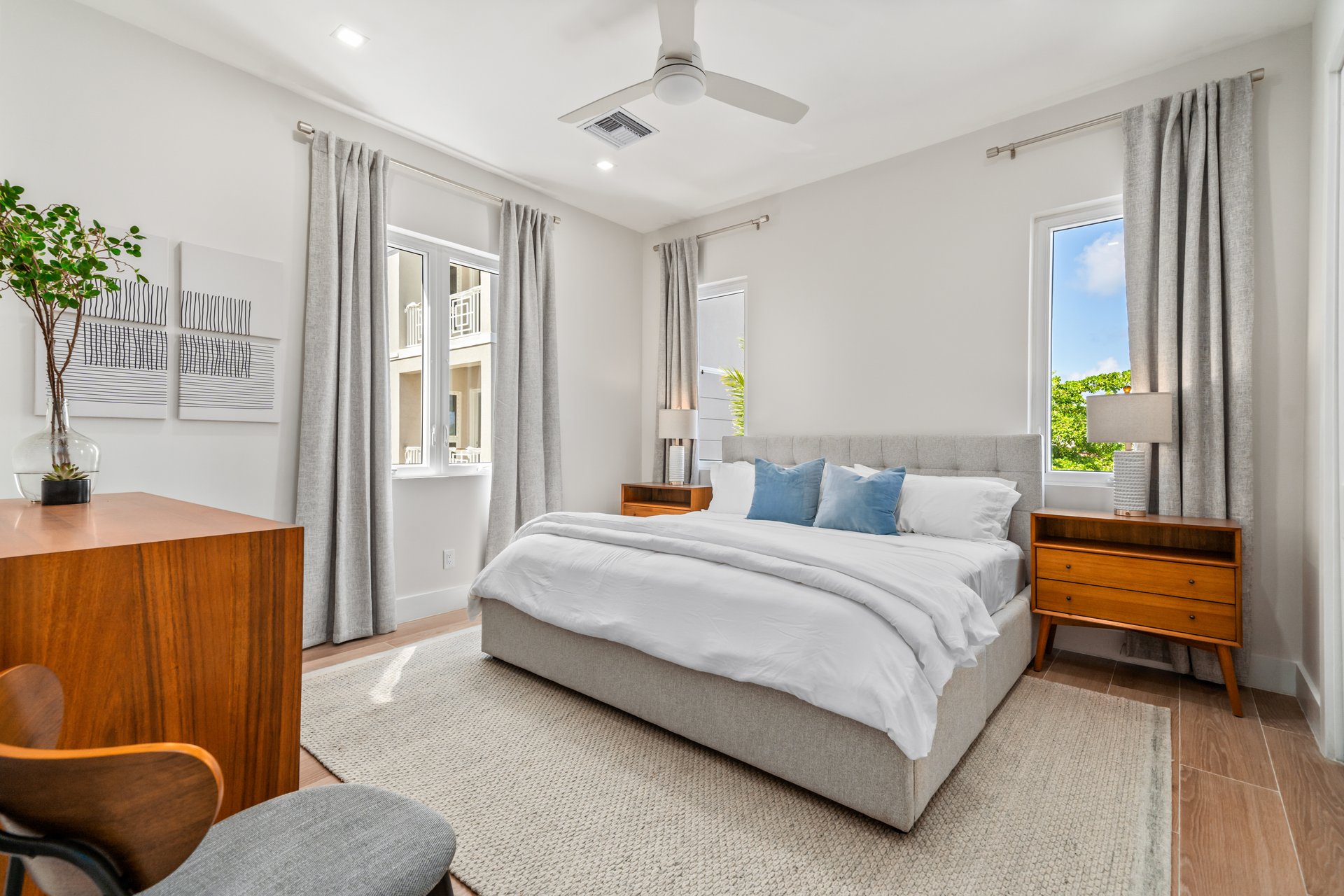 Unit 303: COCONUT COVE