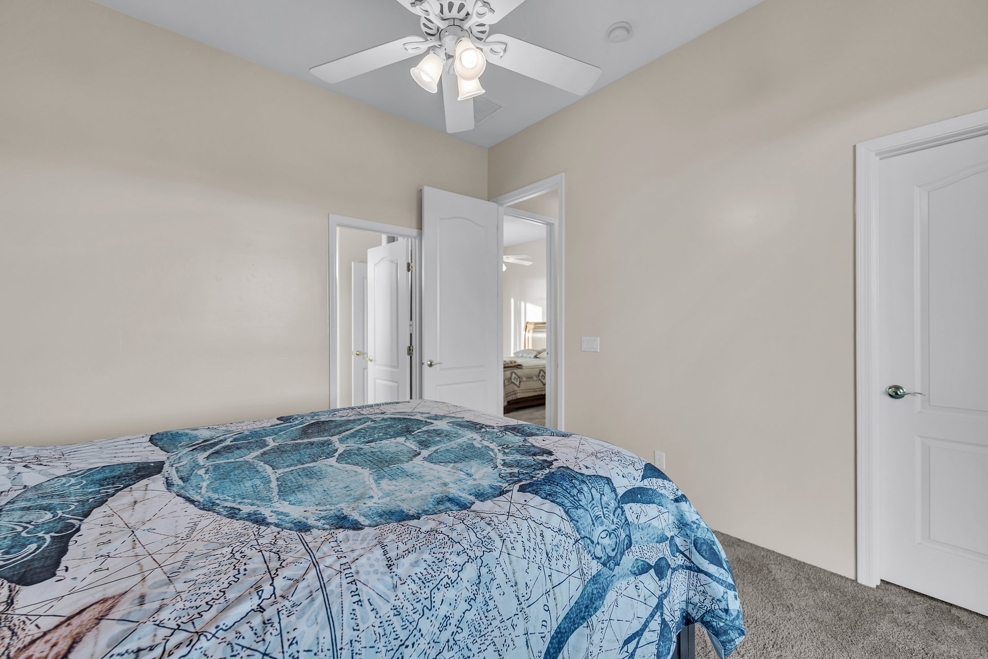 17117 W Dale Lane
