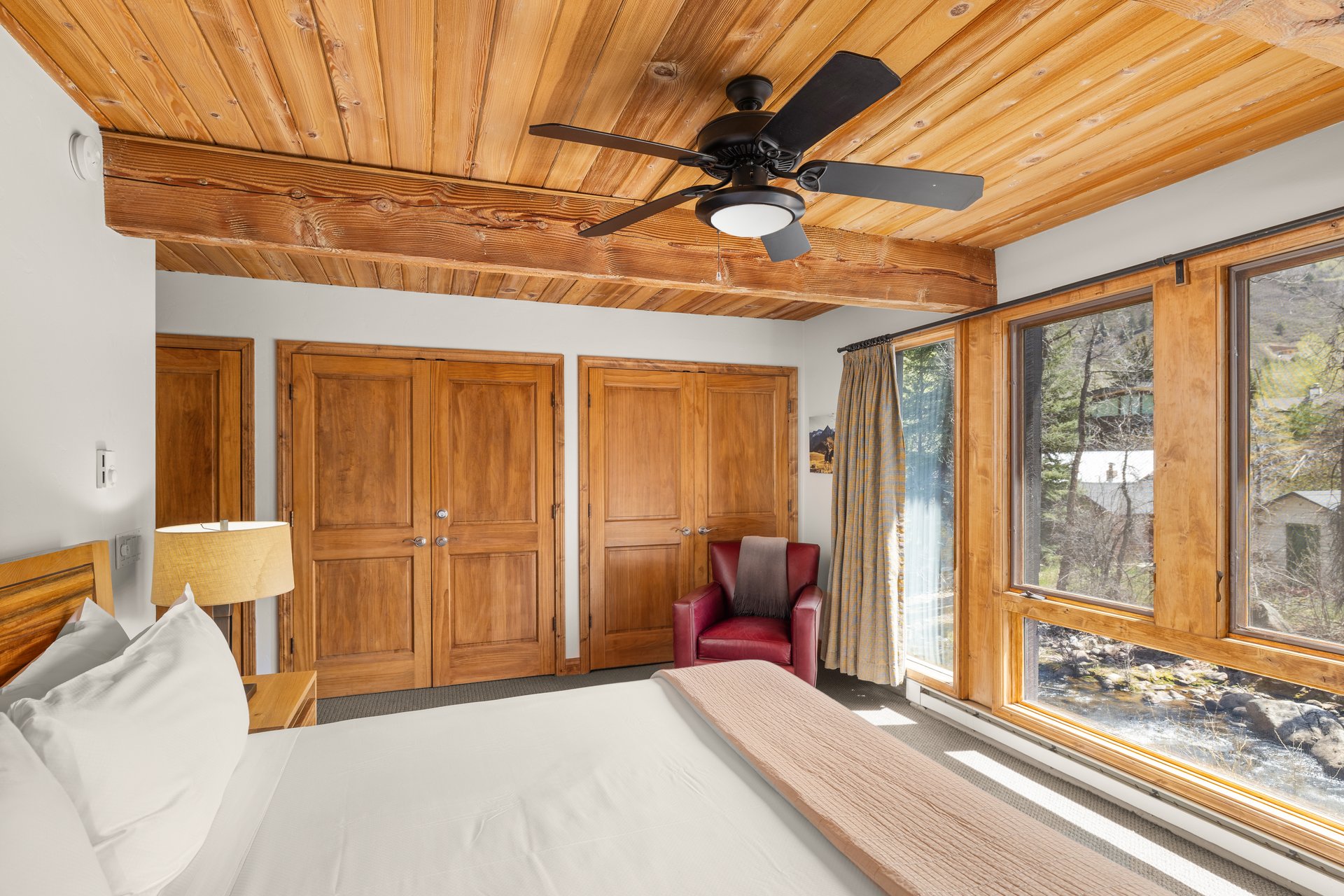 Luxury Riverfront Rental