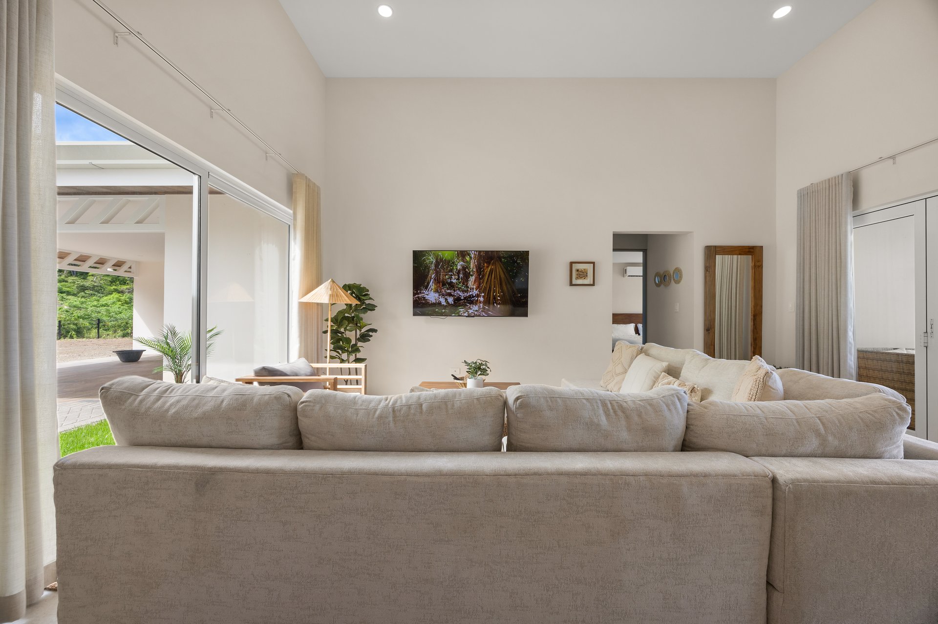 Dos Ríos 29 | Brand-New Ocean & Mountain View Home