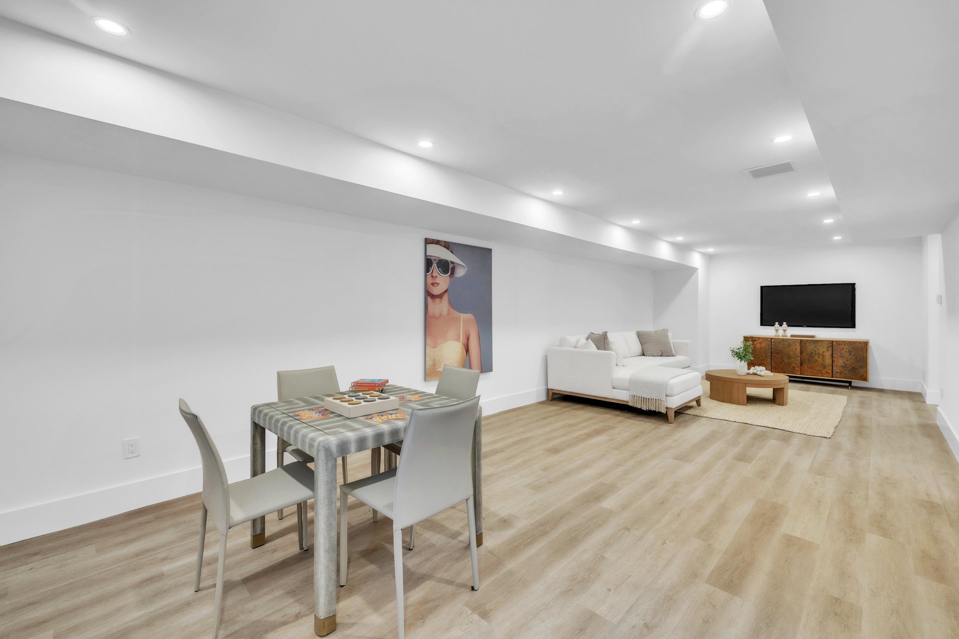 East Ave, Unit A