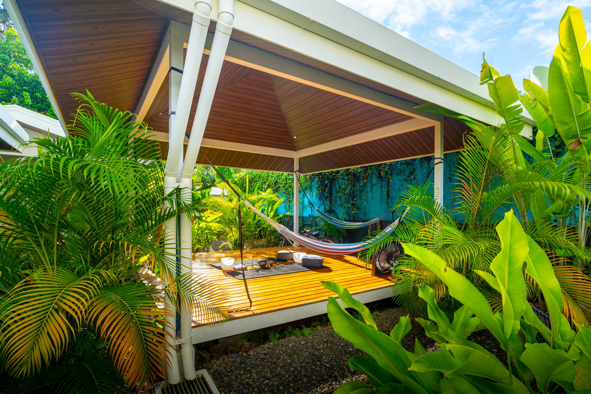 Income Ready Boutique Investment near Whale's Tail Beach