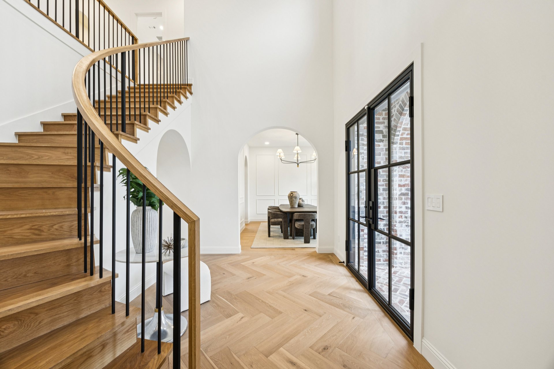 6860 Southridge Drive
