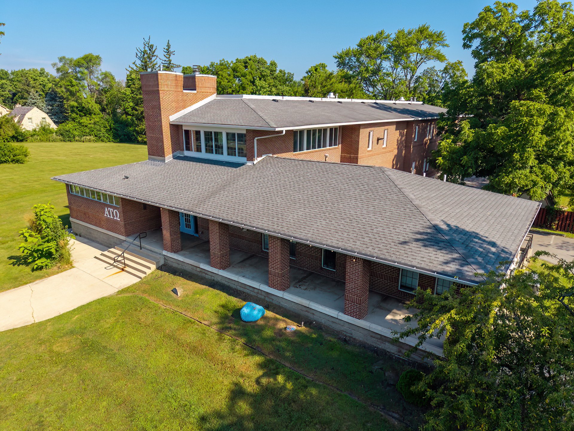 Ball State Greek House Goes to Public Auction