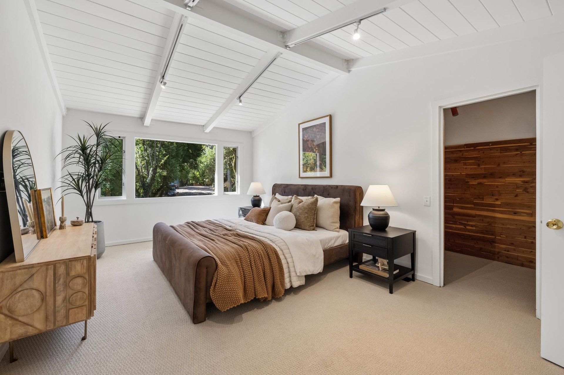 230 Cascade Drive