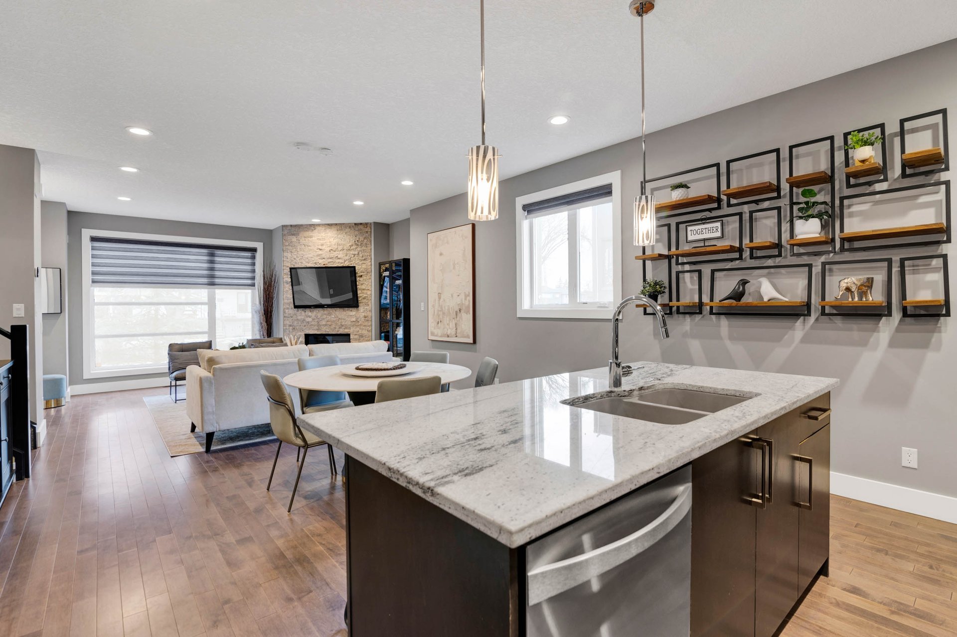 2816 34 Street SW Unit: 1