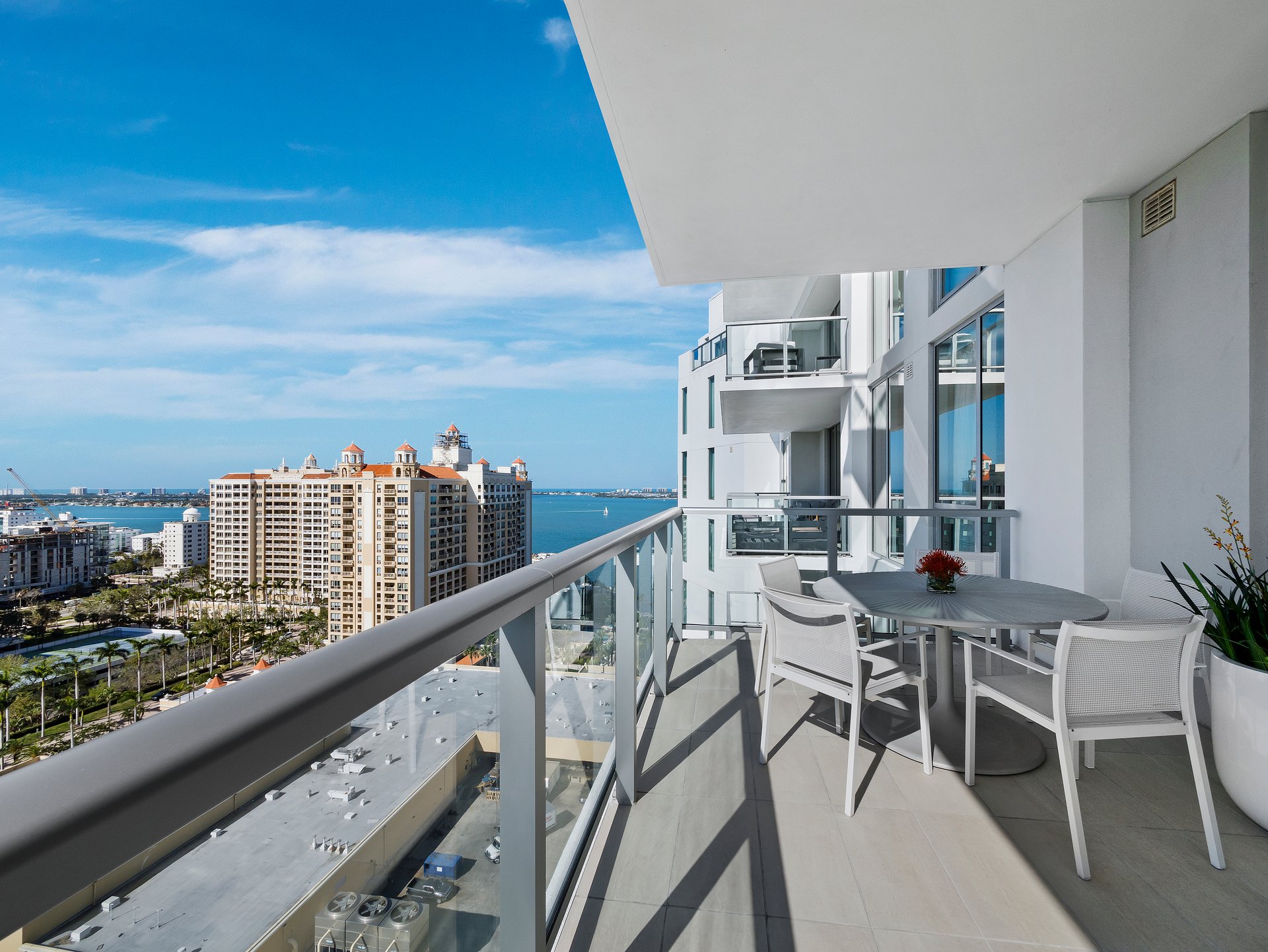 301 QUAY COMMONS #1708