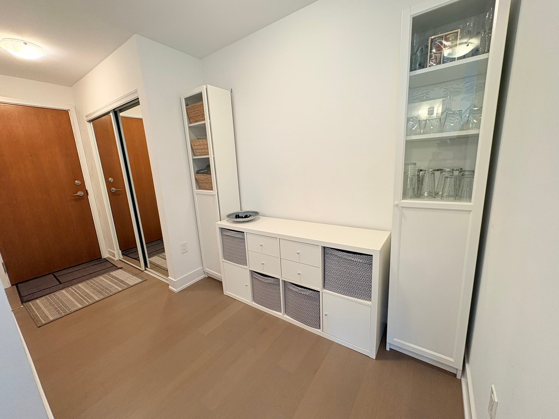 20 Shore Breeze Drive Unit: 4703